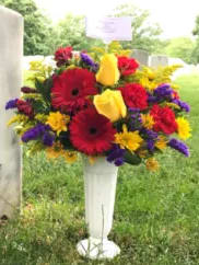 GARDEN PARADE IN CEMETERY CONTAINER [TT-ANC67] - GARDEN PARADE IN CEMETERY CONTAINER BY TWIN TOWERS FLORIST      As Shown : TT-ANC67 