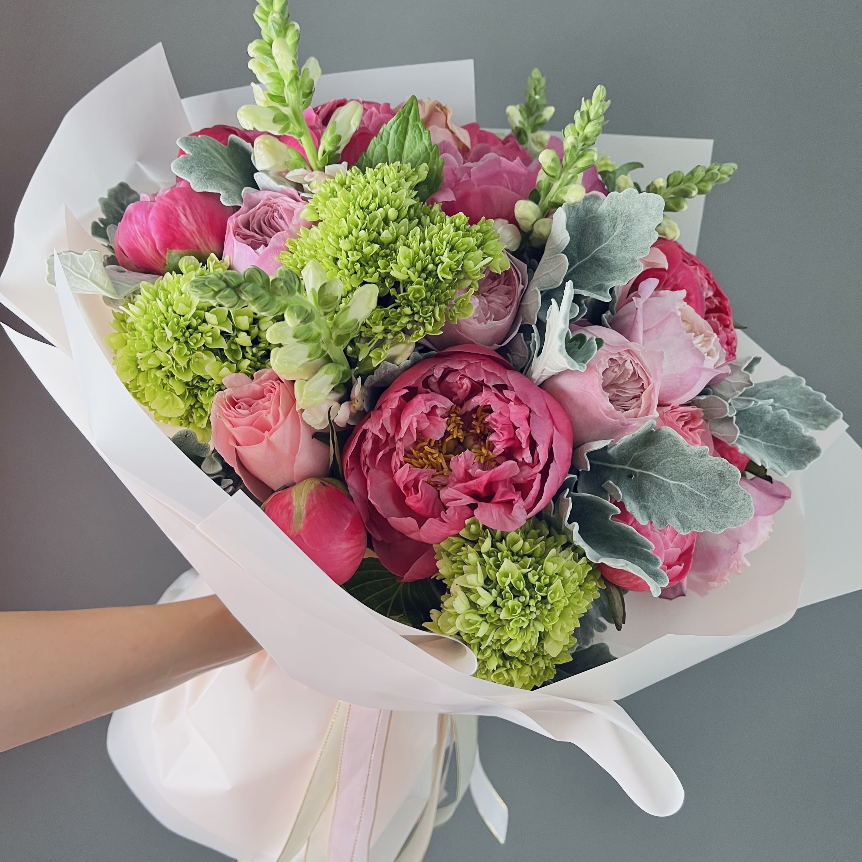 Peony and rose bouquet top