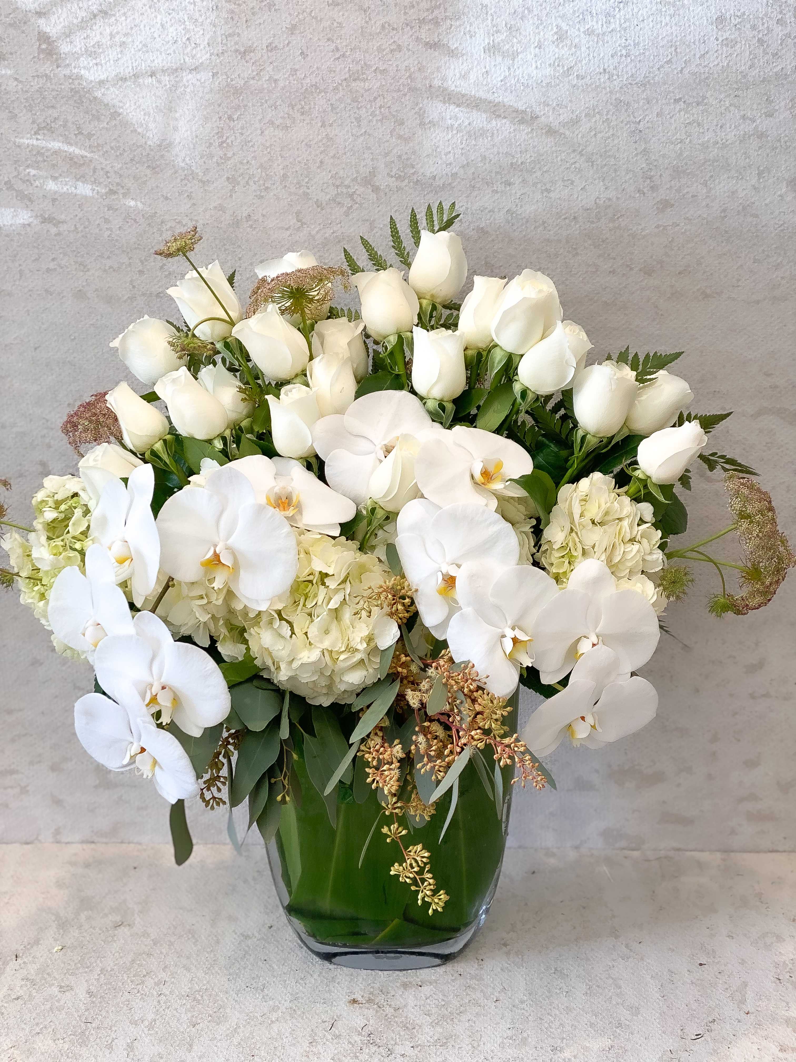 White Premium Flowers 1 - Standard - Your order will be arranged approximately as shown on our website.