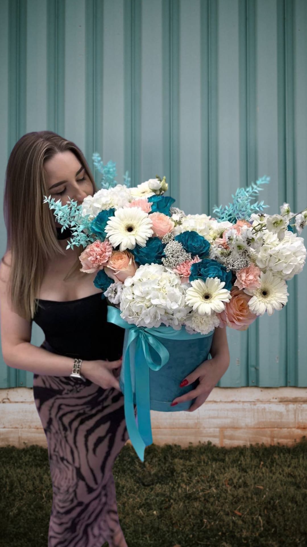 Country Garden - Flowers will be delivered as approximately as pictured