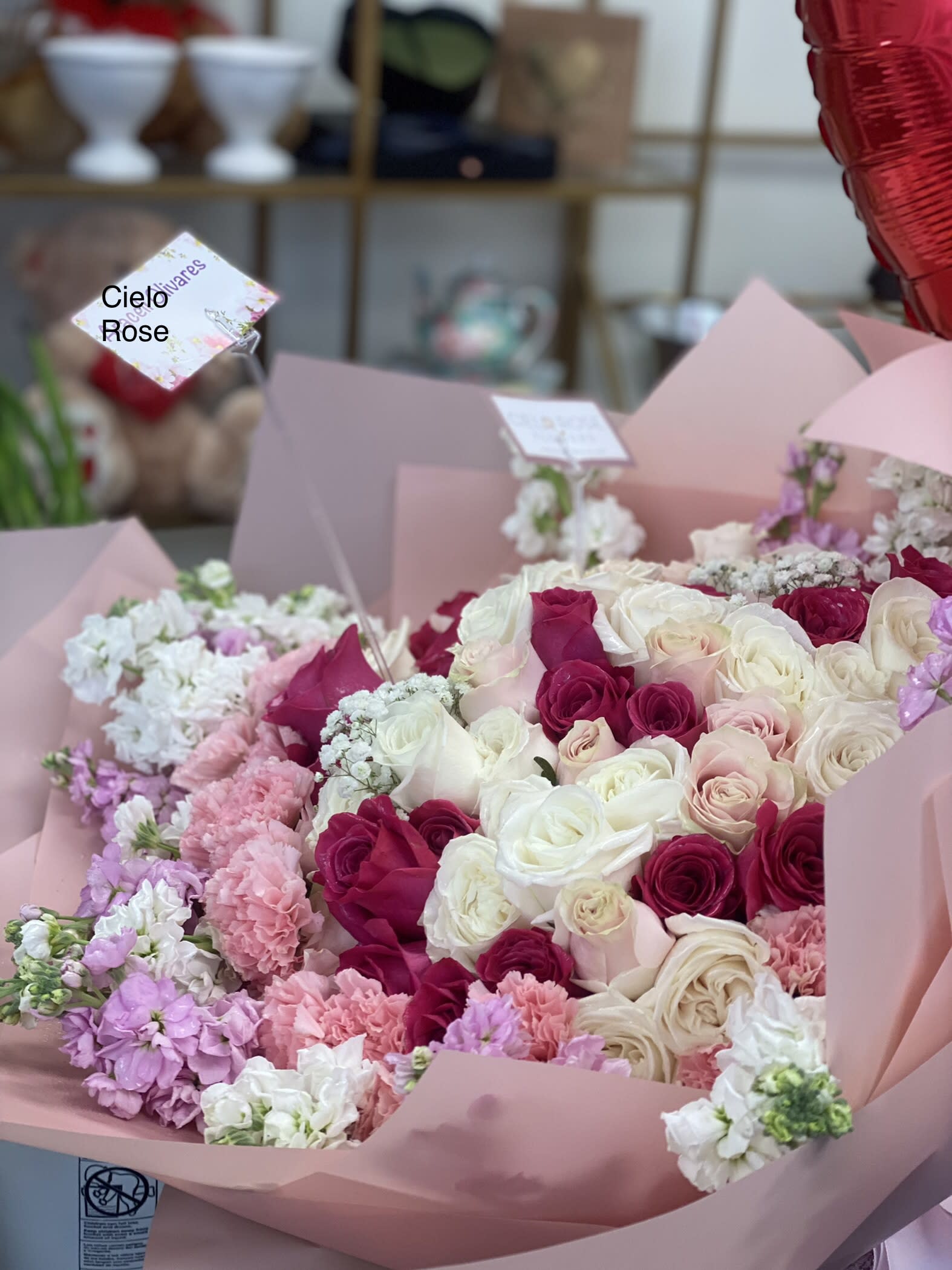 BuchiFresa Ramo  HUGE RAMO - This BuchiFresa is made with 75  Roses and an assortment of many mixed other beautiful flowers to give it its lush and abounding look, this is a BIG Ramo!!  Beautiful Girls deserve beautiful flowers