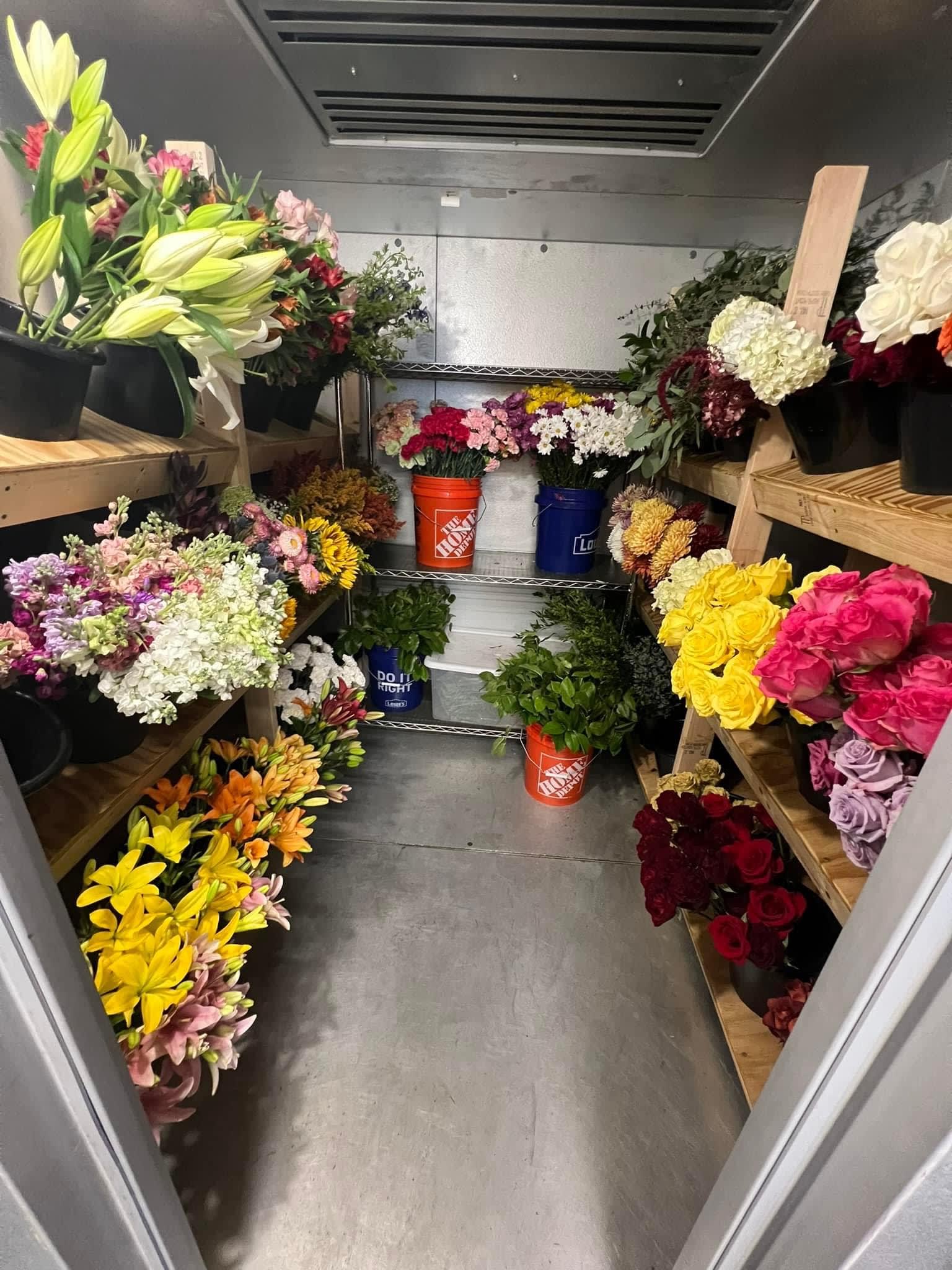 Designers best Designers best - The freshest and most amazing arrangements the designers can make for your special occasion. Each piece is custom made with your selected color options.