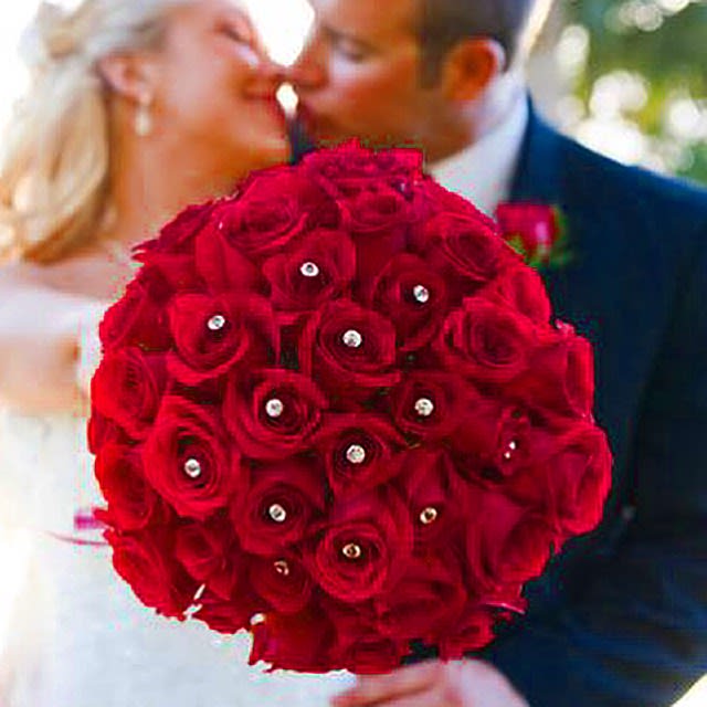 Red rose hotsell wedding bouquet