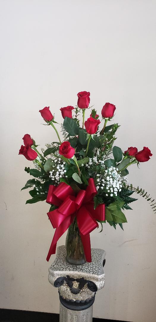 LOVE FOREVER BOUQUET - 1 DZ ROSE WITH BABY'S BREATH