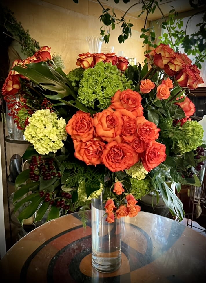 Orange fiesta # WC15 - A Huge 33&quot; wide x26&quot;tall  Orange and Green Centerpieces all Flowers grouping for most attraction. About 75 roses green &amp; lime green hydrangea Spray Roses Coffee bean &amp; leafs