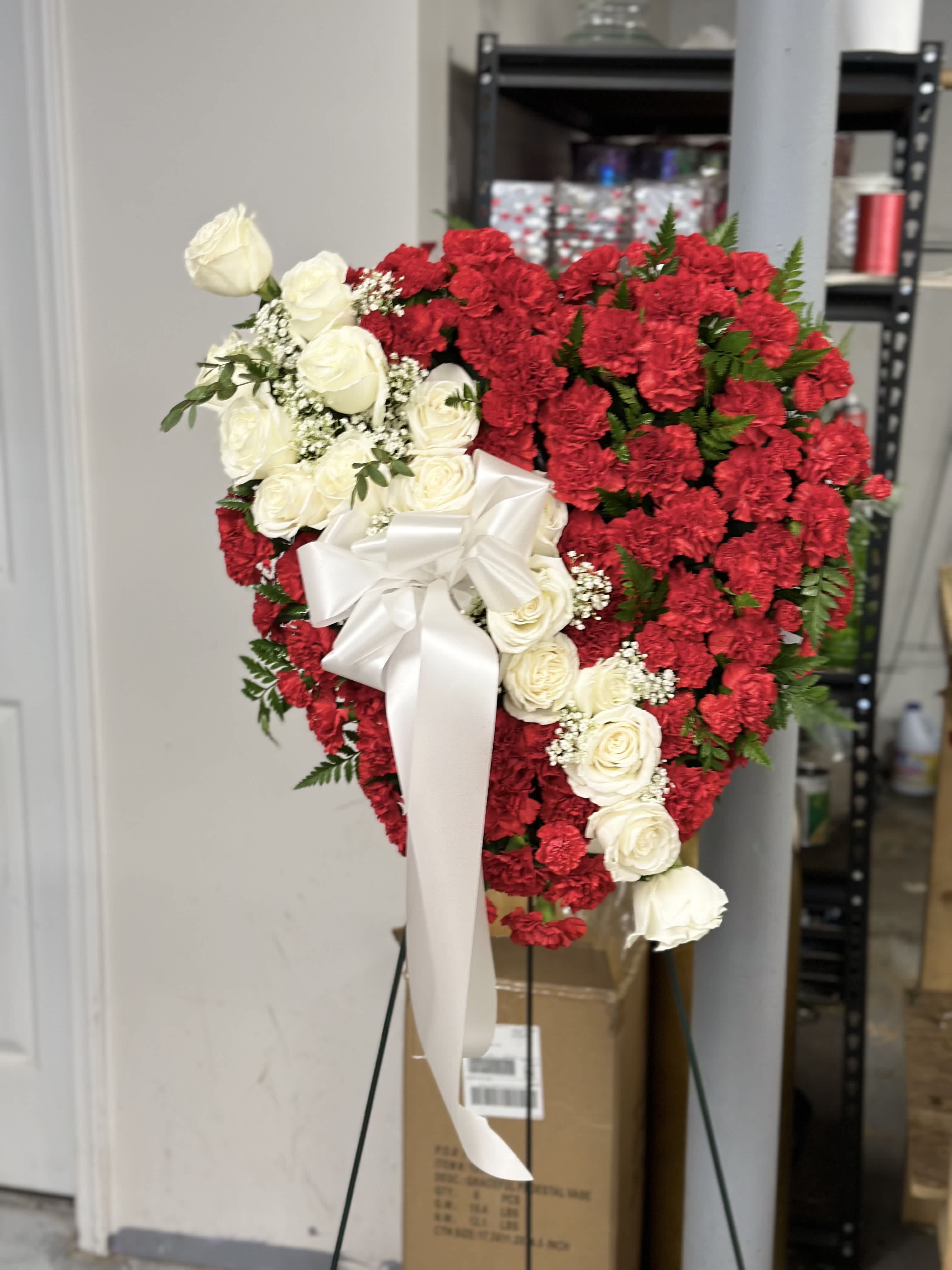 Red Heart #1 Red Heart #1 - Red Carnation Heart with White Roses