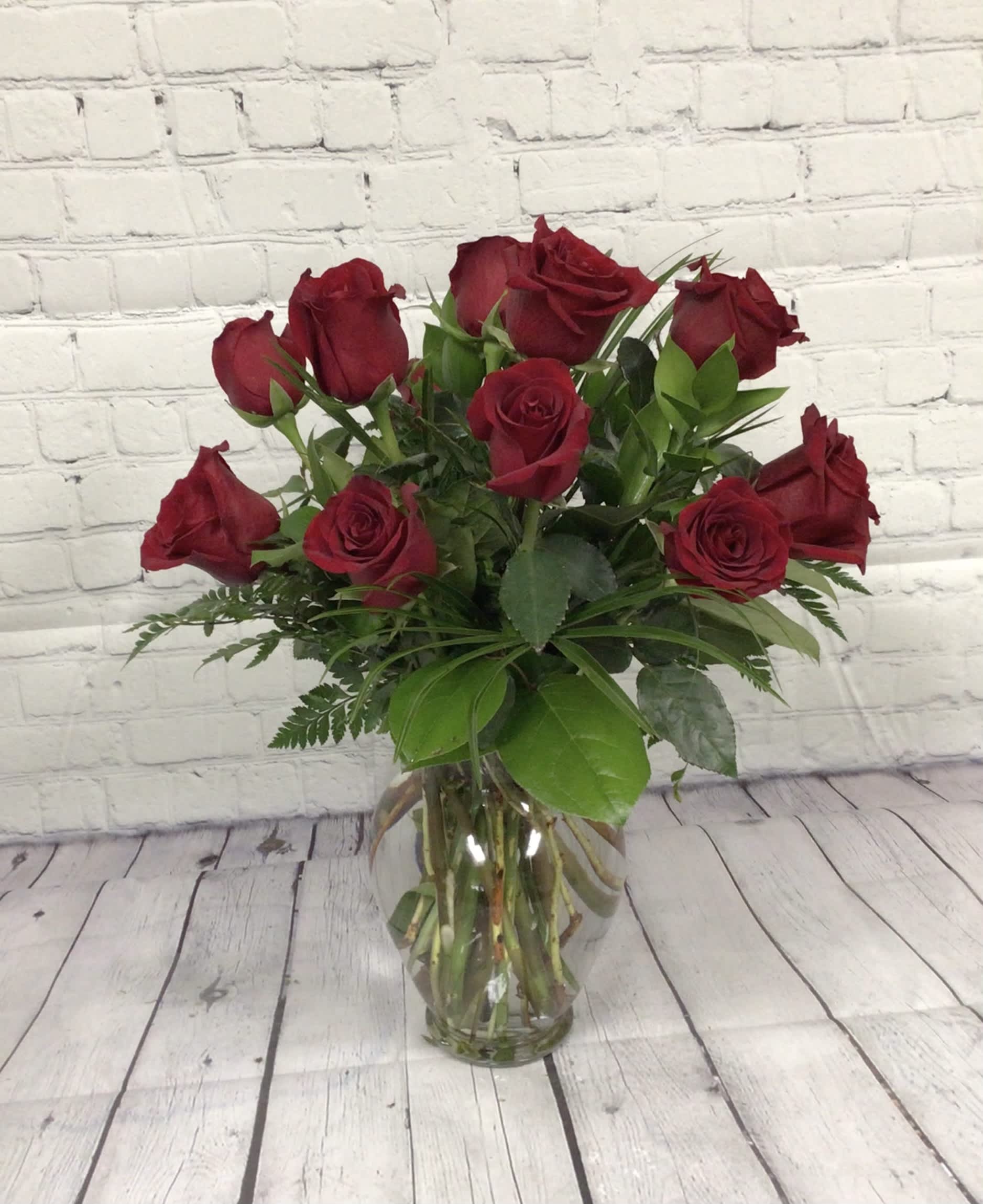 One dozen long stem red roses. in Charleston, SC Keepsakes Florist