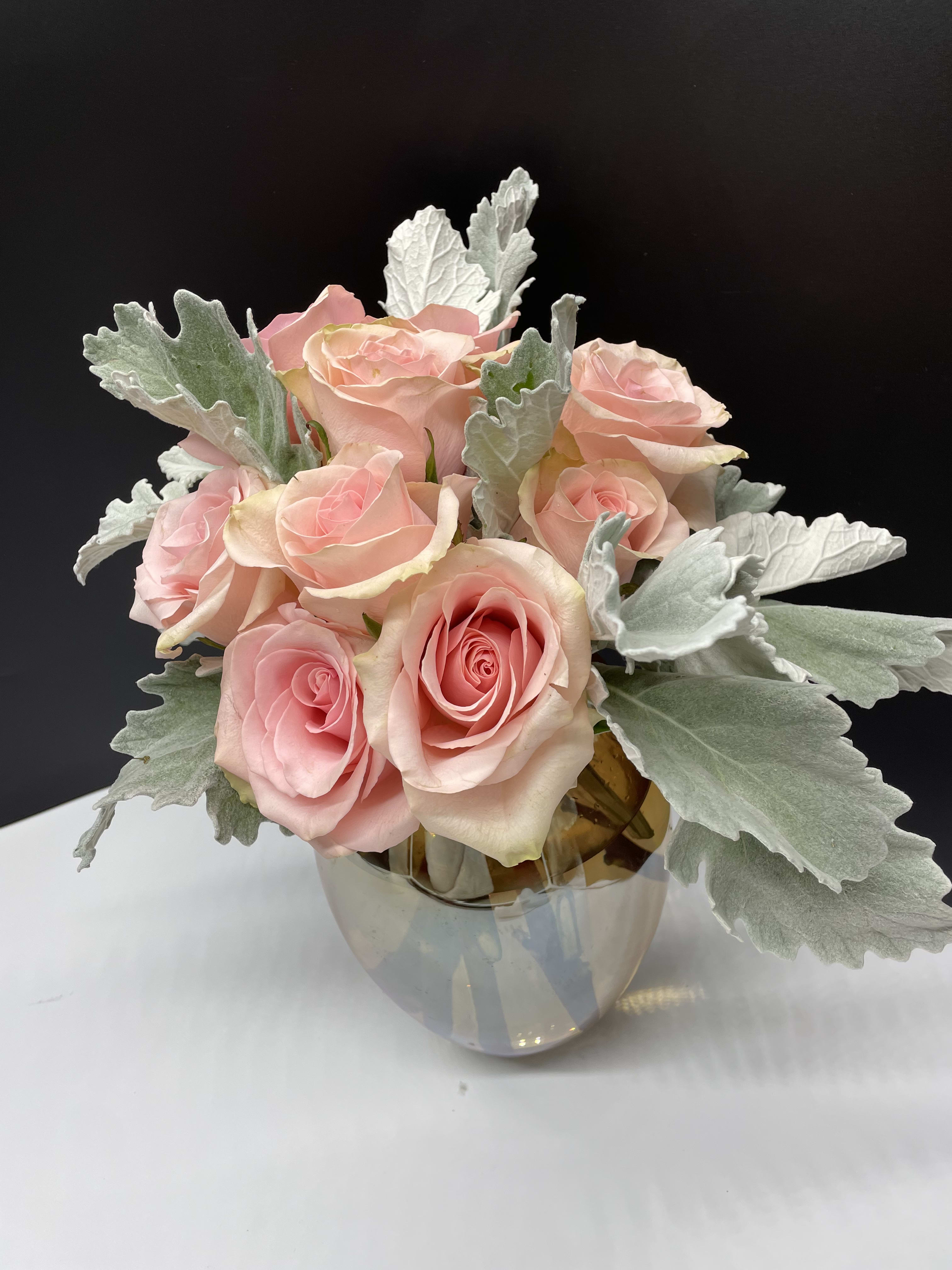 It’s a girl - pink roses