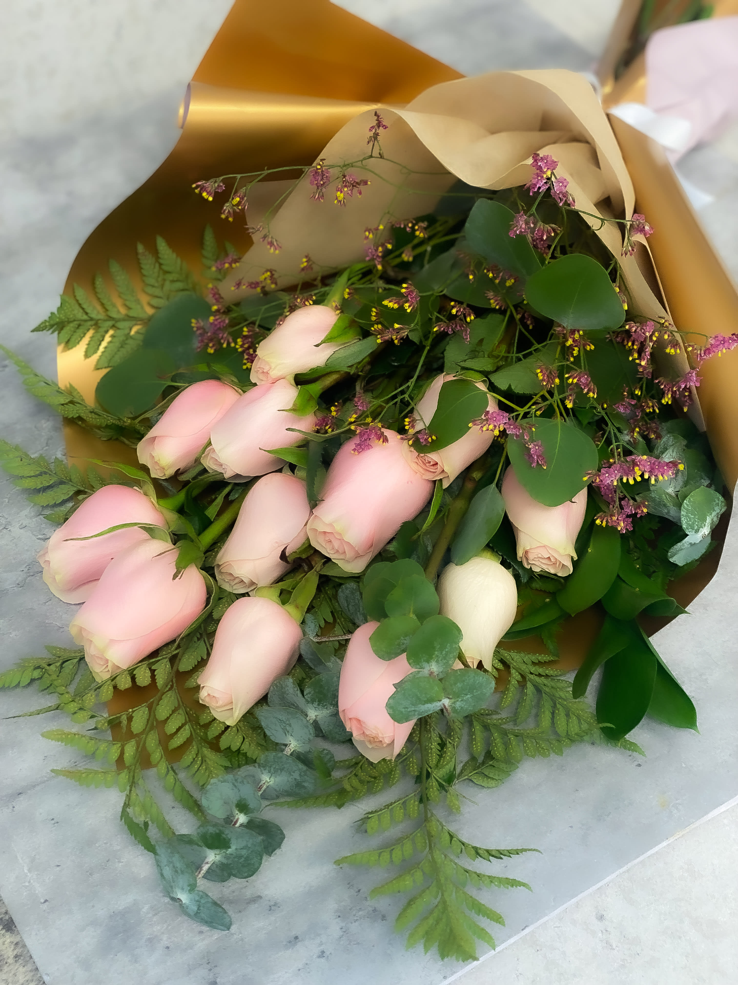 Bouquet Dozen Light Pink Roses MP - Standard - Your order will be arranged approximately as shown on our website   