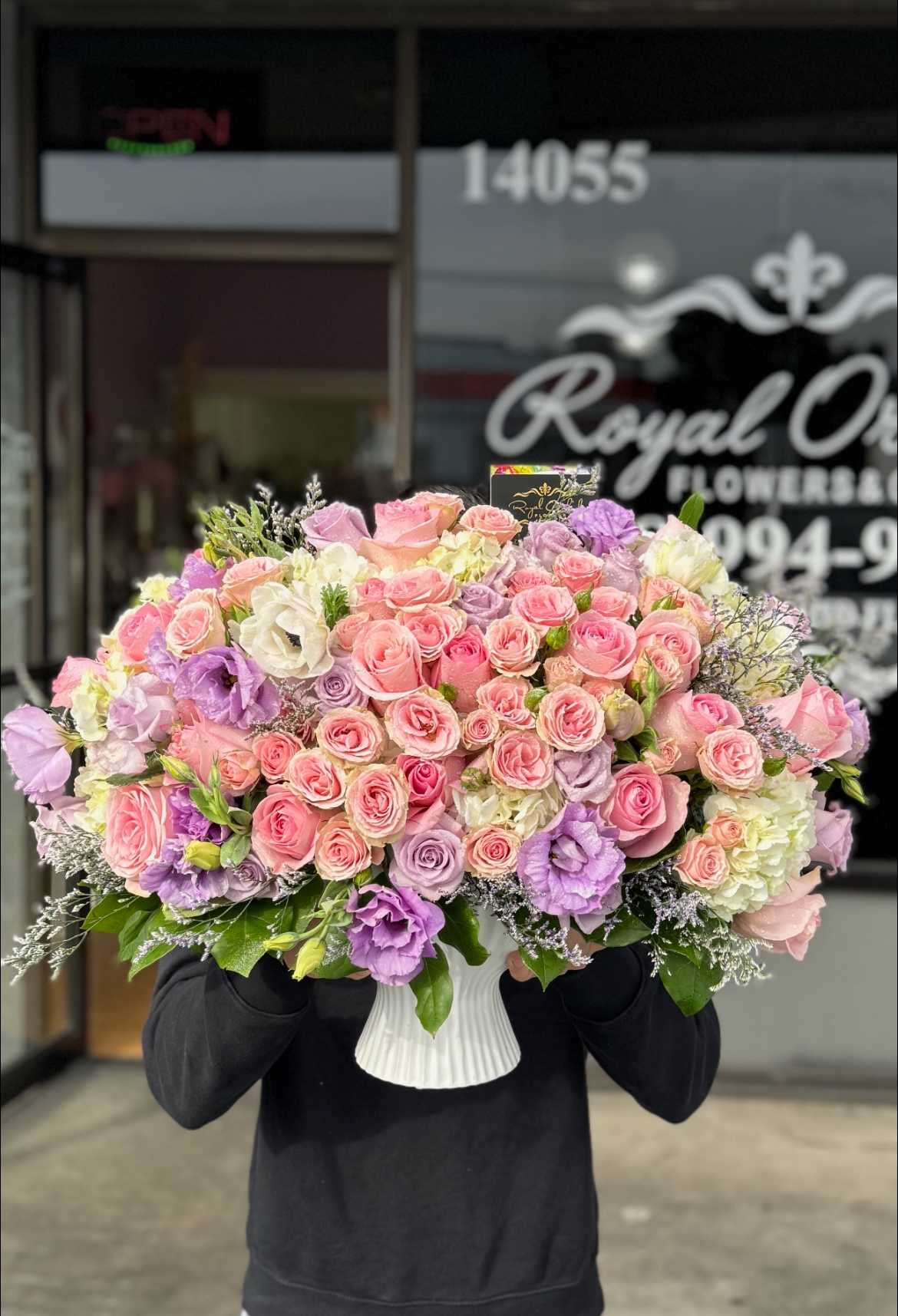 Royal Orchid Custom Arrangment #25 - Stunning Vase arrangment with assortment of color and flowers, all website arrangments could be customized in any way. Just leave your comments / notes !