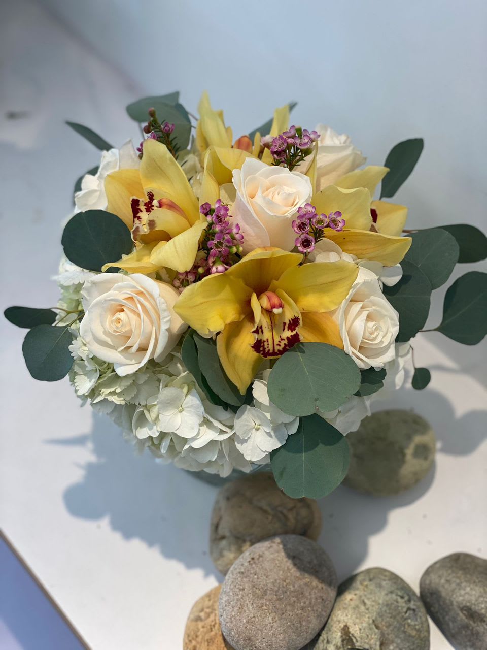 Yellow noblegarden - Standard- Your order will be arranged approximately as shown on our website