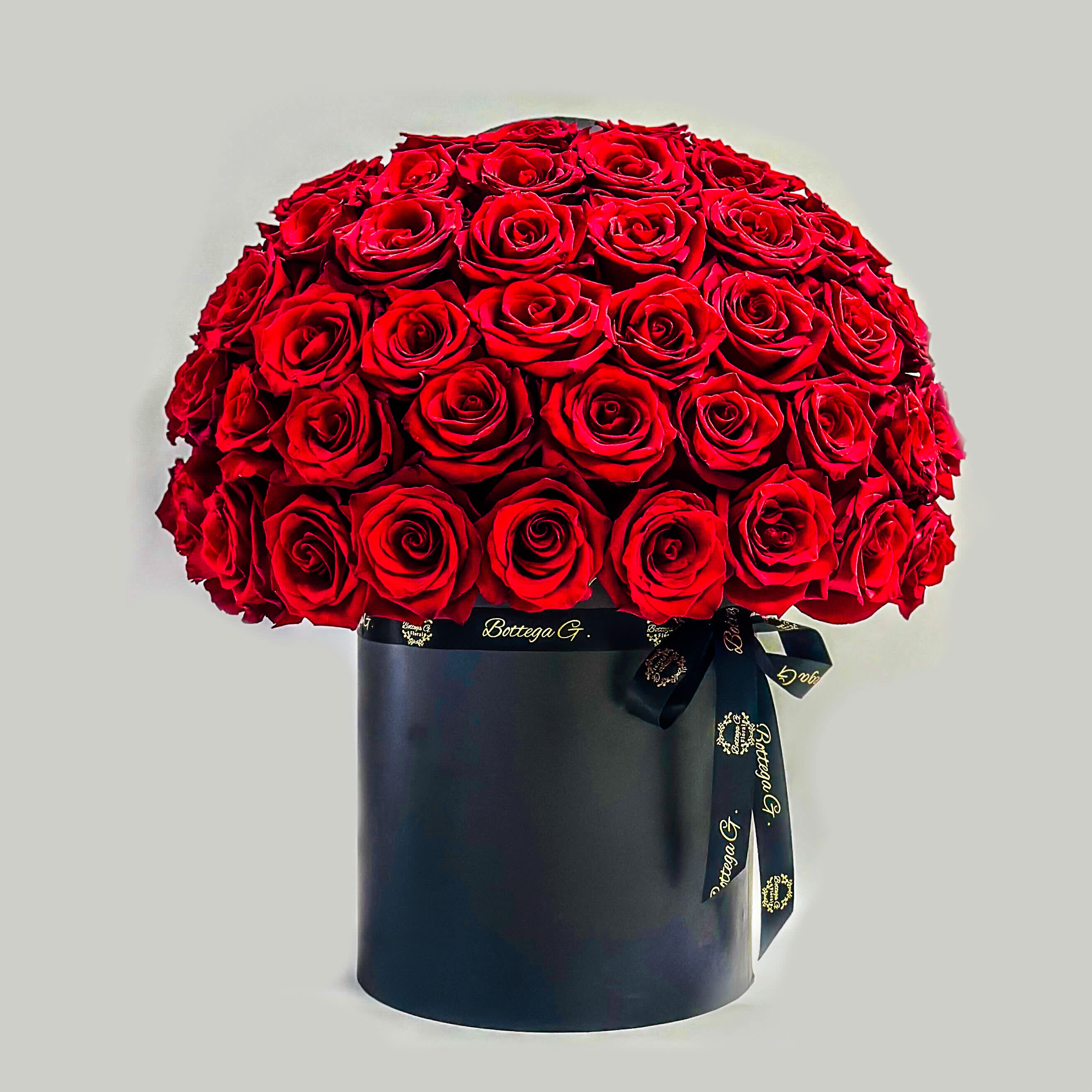 Red Roses Hat Box by Bottega G. Floral