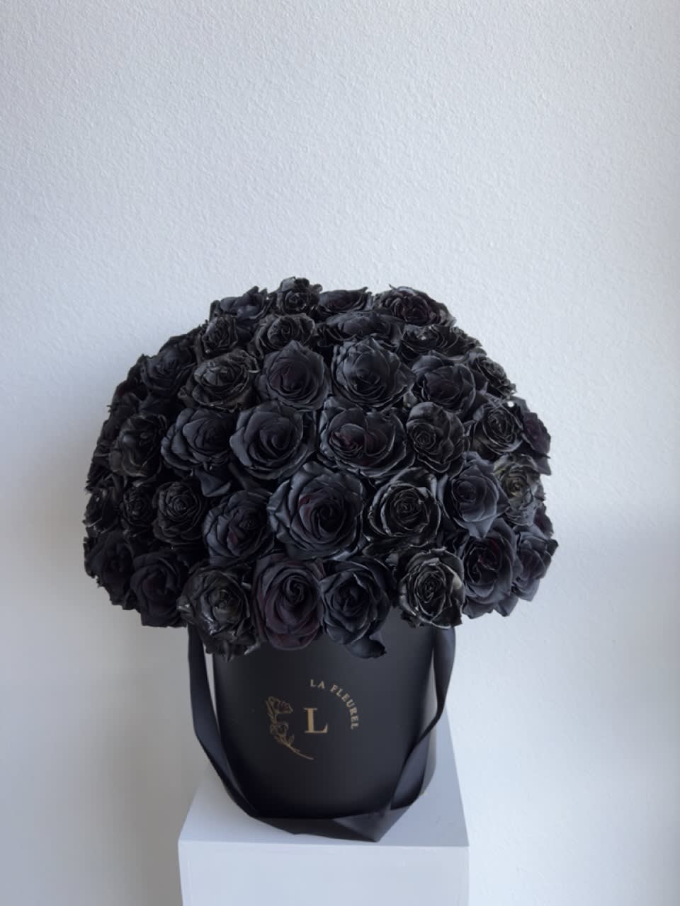 Deliver on sale a rose