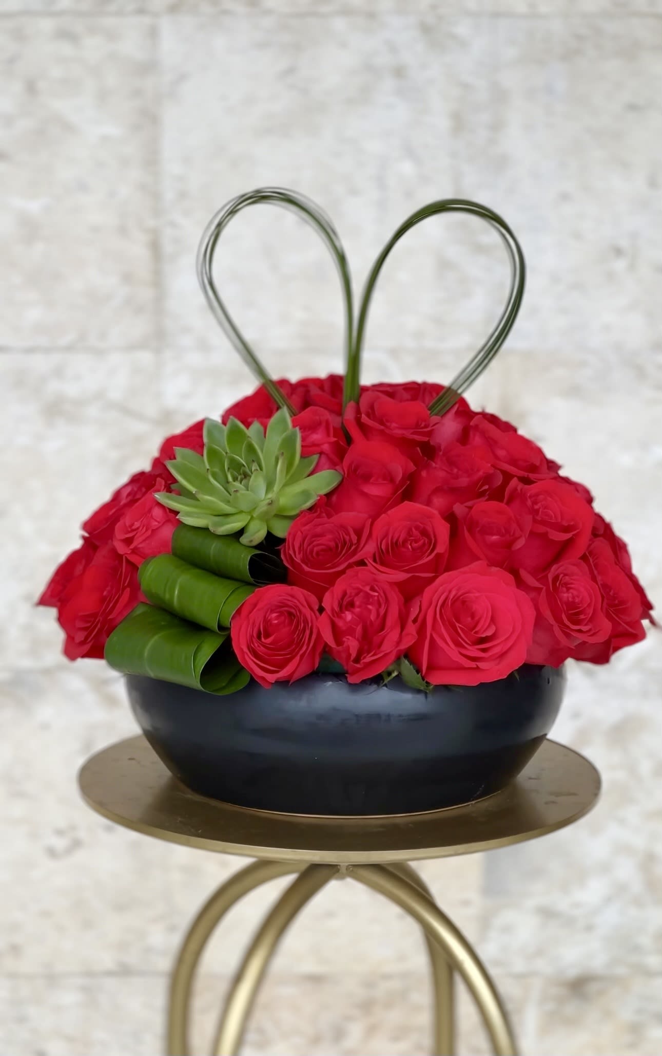 Lovely Blooms - We feel so romantic and inspired by all these lovely blooms! The perfect choice to show your love. Filled with the season blooms.