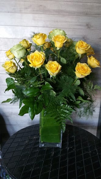 Yellow Diamond - 2 Dozen - If you want to WOW your special someone by sending them something completely different then this is the choice for you!  This arrangement features 2 dozen.