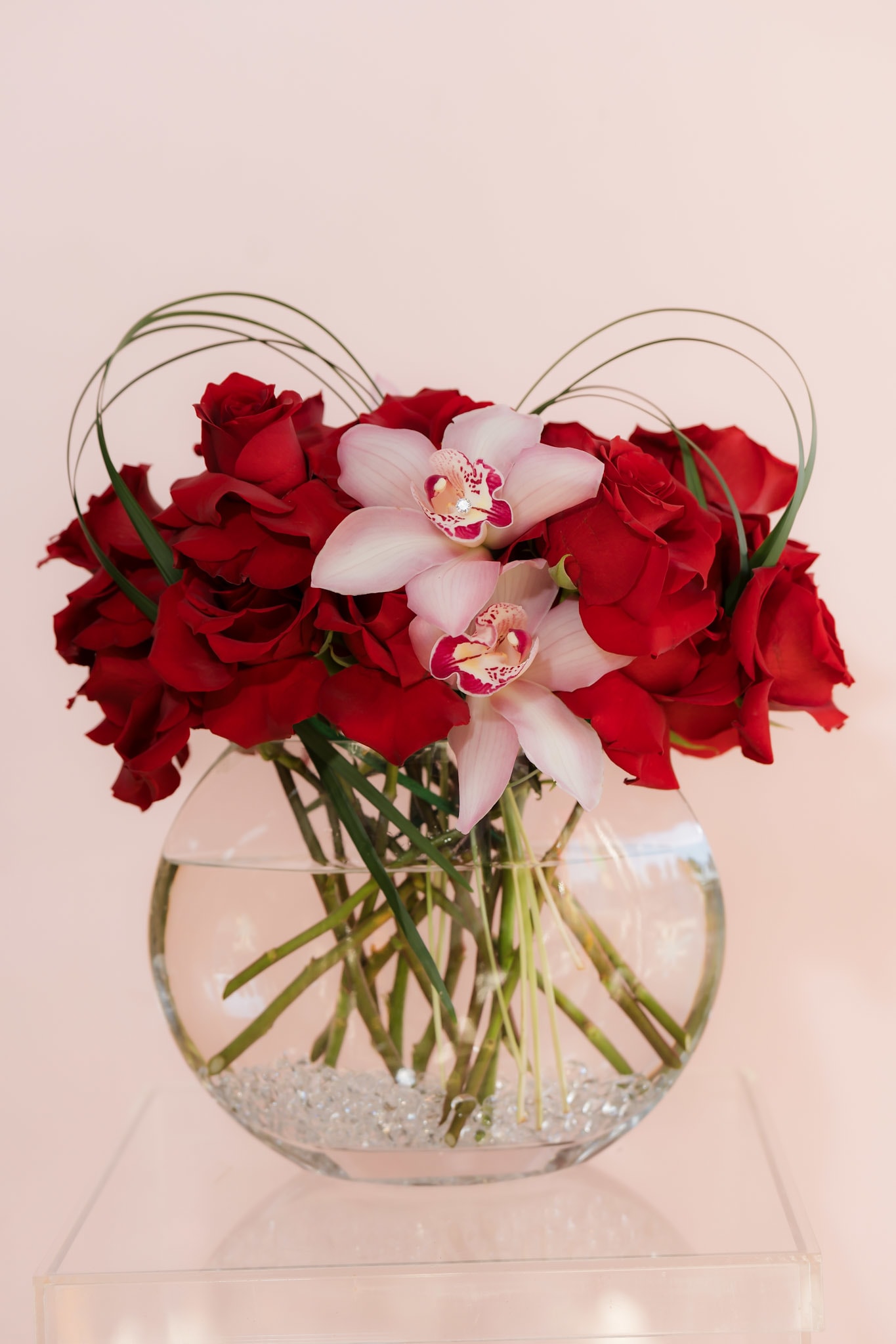 Valentines Day 1 - Roses and Orchids Heart  - Simple and elegant, roses and orchids