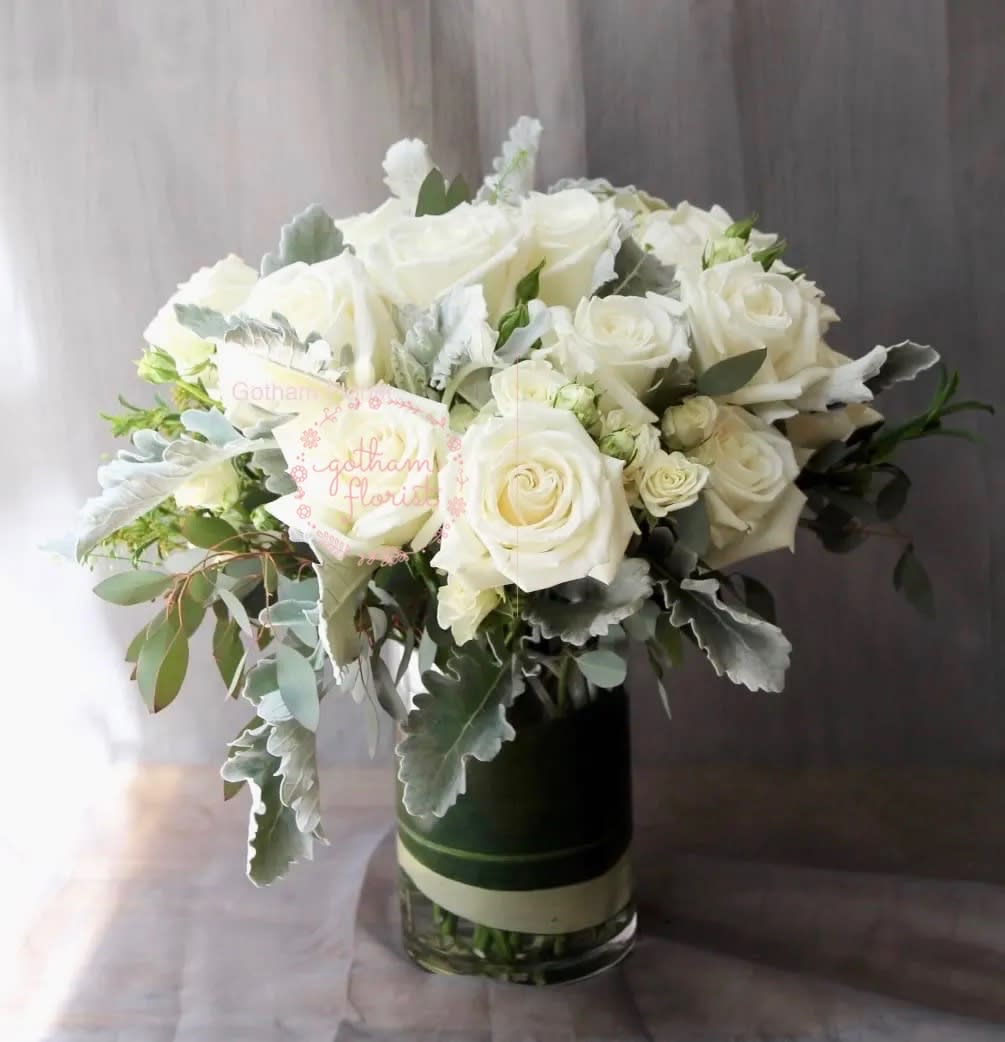 Pure - Premium one dozen white roses with soft dusty miller, spray roses and eucalyptus. A classic white beauty. The perfect flowers to send for a celebration or for sympathy. Send the best roses from the best florist in new york. Send the best flowers from the best flower shop in New York. We offer same day flower delivery in Manhattan, Queens, Bronx, Brooklyn, Staten Island and West Chester counties. We have the prettiest and most luxurious flowers to choose from and our designs are unique and whimsical. We carry Peonies almost every day of the year!!#mercuryvase #weddingflowers #luxuryflowers #ranunculus #peony #peonies #flowerdelivery #samedaydelivery