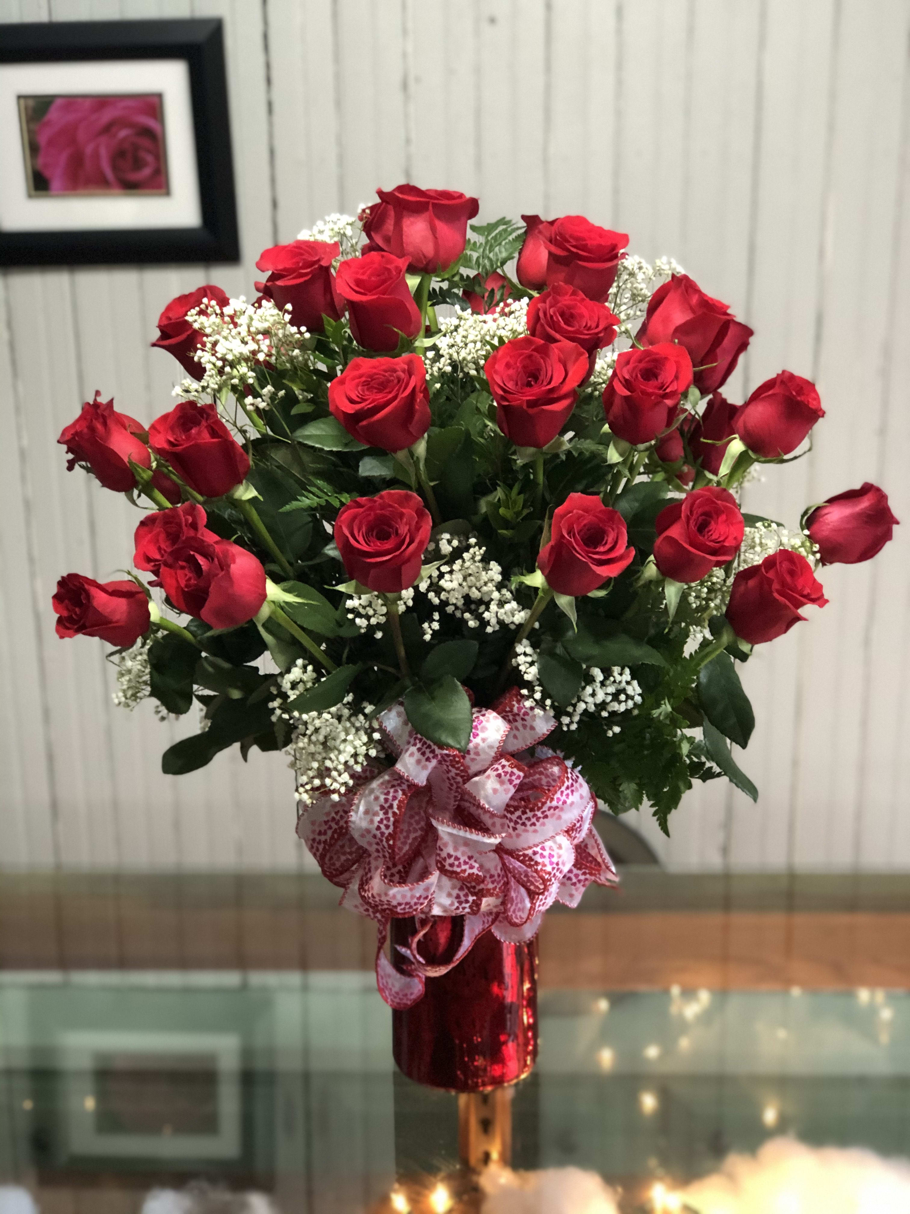 3 Dozen Freedom Red Roses - An grand arrangement of 36 roses that would wow anybody! 