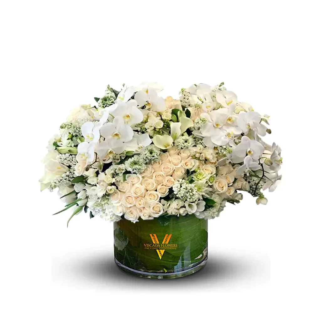 White Zest - The crisp whites in this arrangement exude a clean and invigorating energy, much like a burst of zesty citrus. This refreshing color palette is ideal for events that aim for a sense of purity and revitalization.