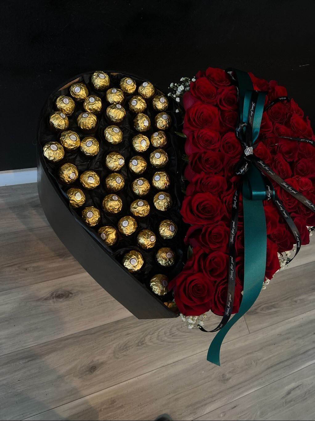 Amour Amour - Big hart shape wood box