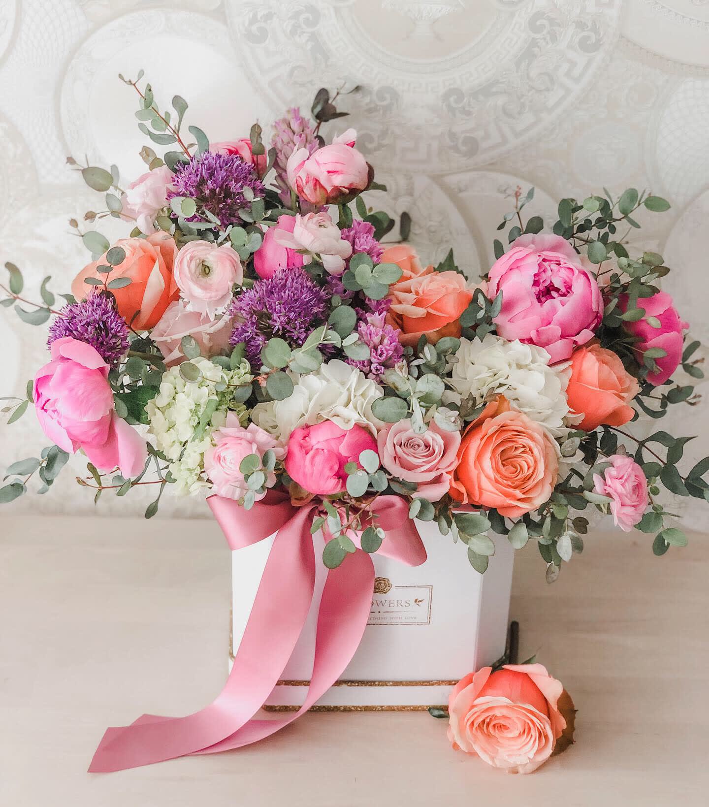 A Touch of Summer Flower Bouquet A Touch of Summer Flower Bouquet