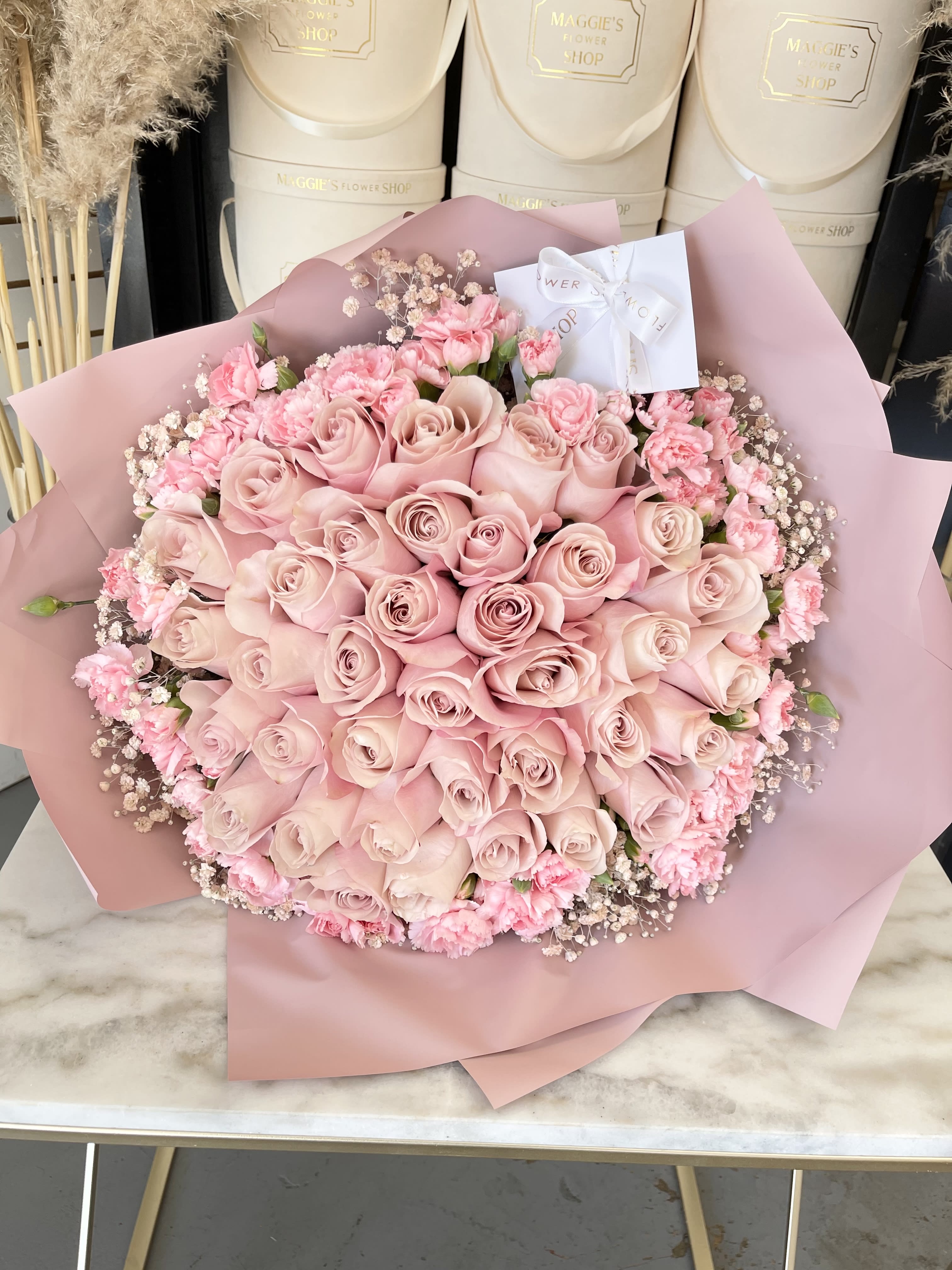Boutique flowers sales