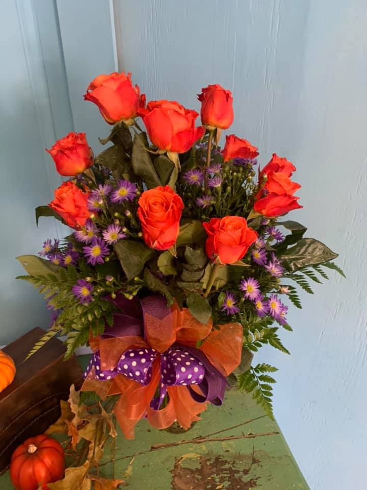 CLEMSON Roses - Celebrate your team spirit and send your loved on the perfect roses!!!