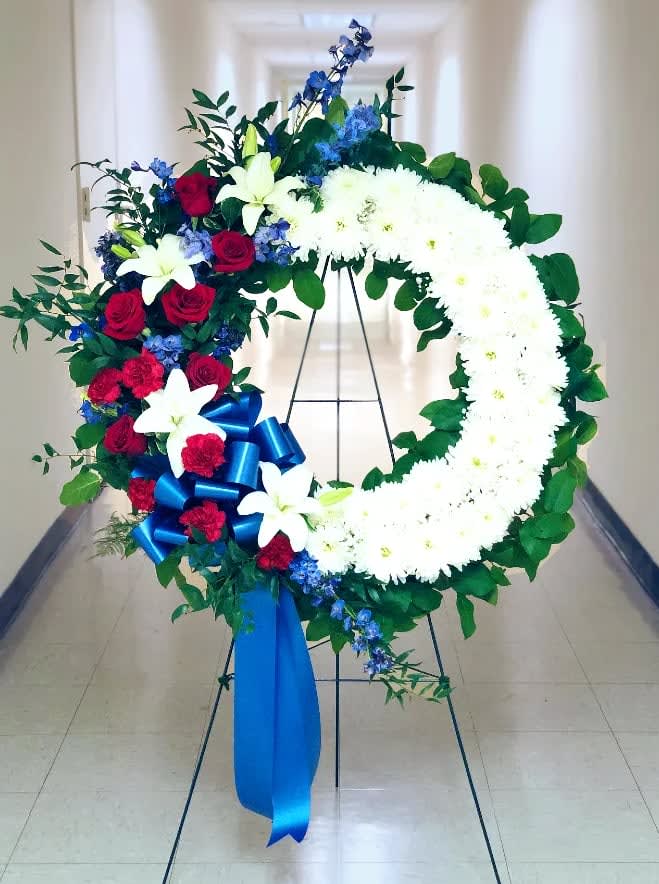 HONORABLE PATRIOTS WREATH [TT-ANC114] - HONORABLE PATRIOTS WREATH ON EASEL BY TWIN TOWERS FLORIST IN ARLINGTON, VA