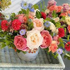 Colorful Designer's Choice Premium  - You don't have any idea what to create for the special person in your life? Look no further! We will make a very special, one-of-a-kind arrangement just for you!