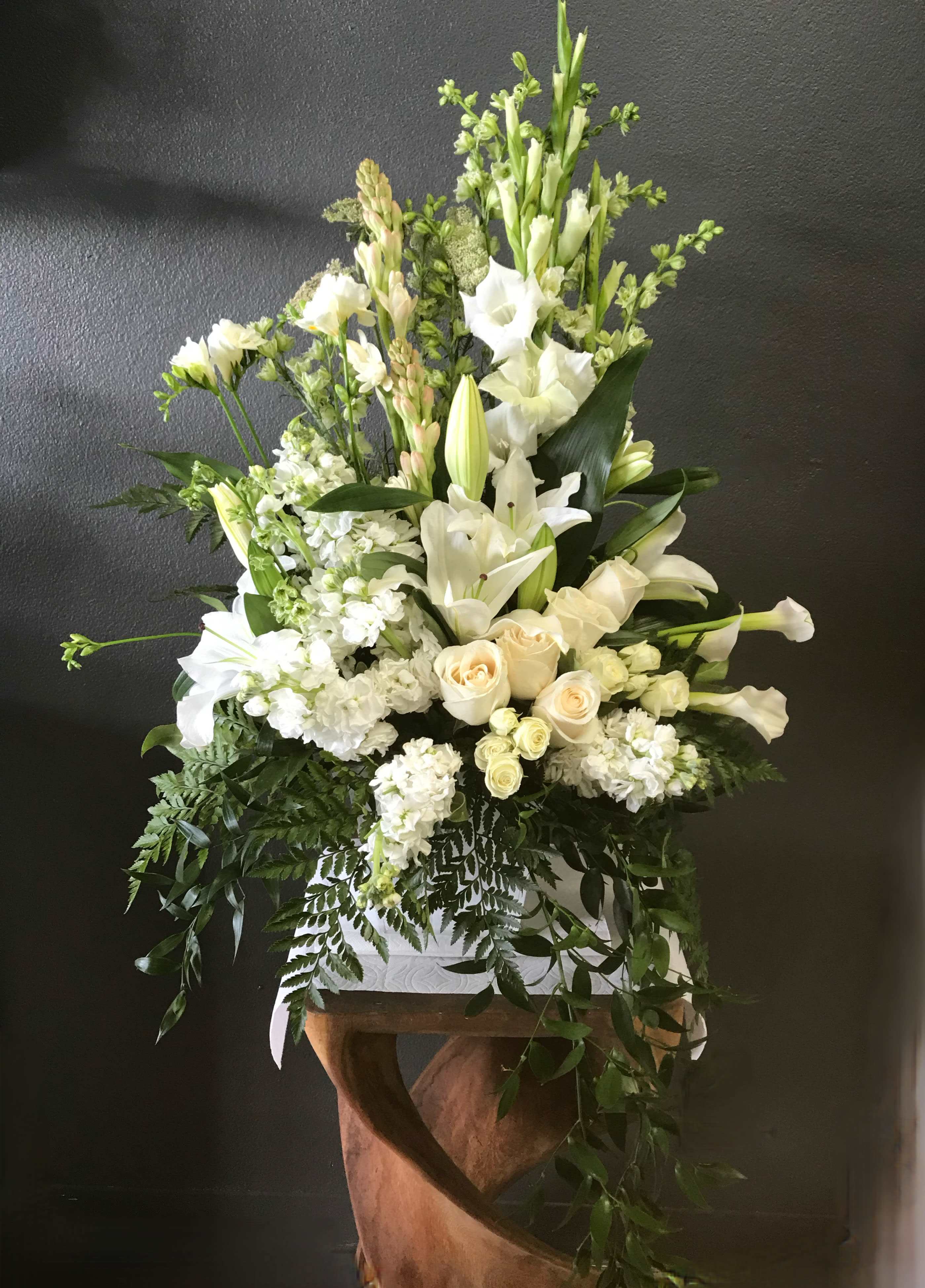White river - Standard- Your order will be arranged approximately as shown on our website. 