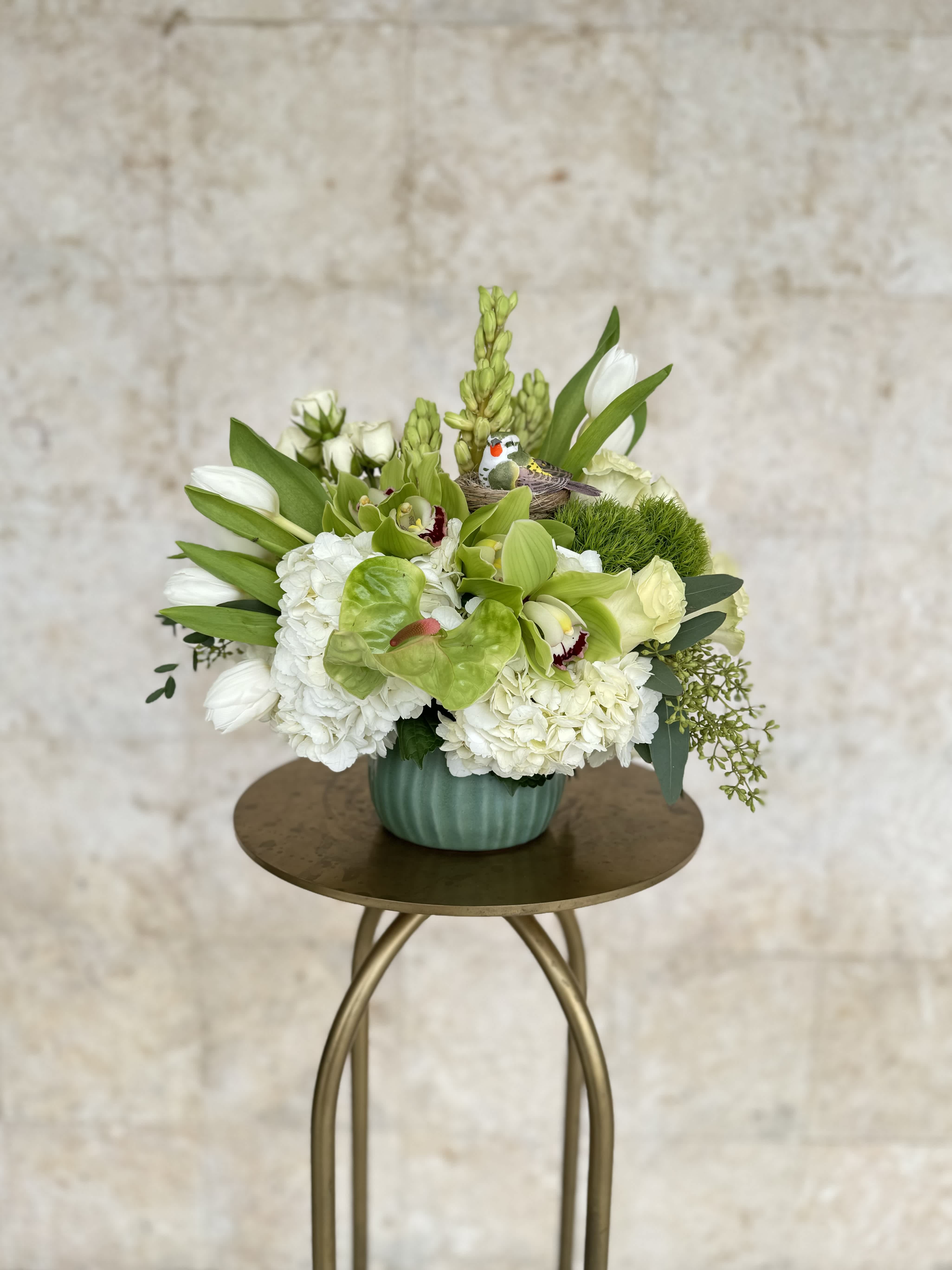 Evergreen Elegance - The beauty of spring flowers! Bring a little spring into your home with a unique flower arrangement. 