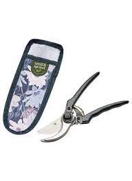 Pruning Shears - Summer Daisy - Refresh and maintain lush, healthy leaves with our handy anvil pruning shears. Complete with a boutique safe-guard pouch, this essential tool is perfect for indoor and outdoor seasonal care, ornamental trimming and fresh bouquet cuttings. Slips easily onto your work apron or belt loop for safe, convenient pruning at your fingertips!