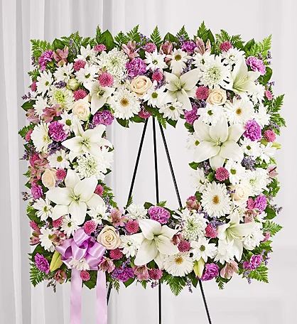 Sentimental Solace Wreath Lavender & White Sentimental Solace Wreath Lavender & White - Sentimental Solace Wreath Lavender & White