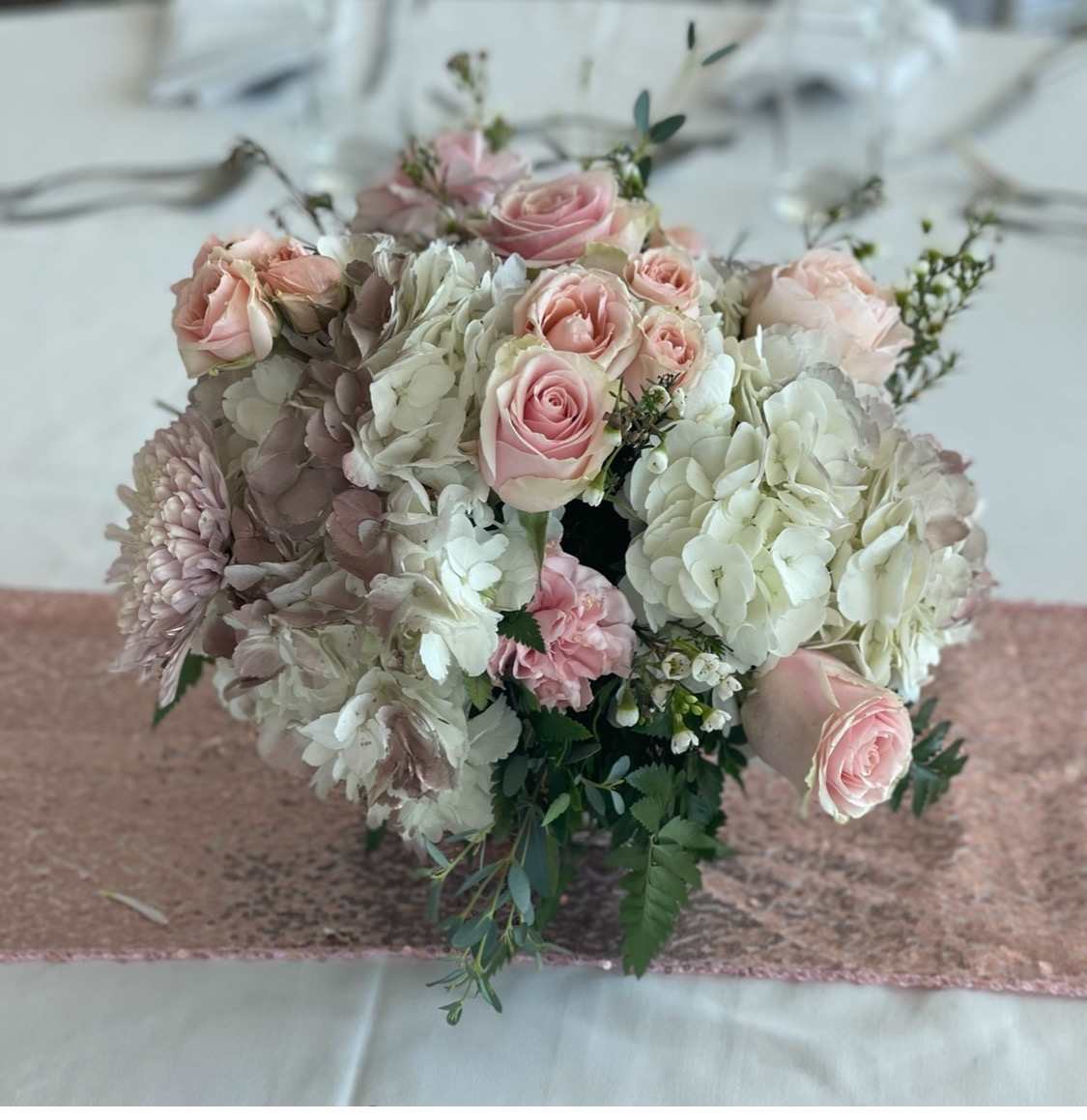 Blush Crush - It's just, a little blush! Whoever you're sending this bouquet to, your loved ones are sure to crush hard on these gorgeous pink and white shades. 
