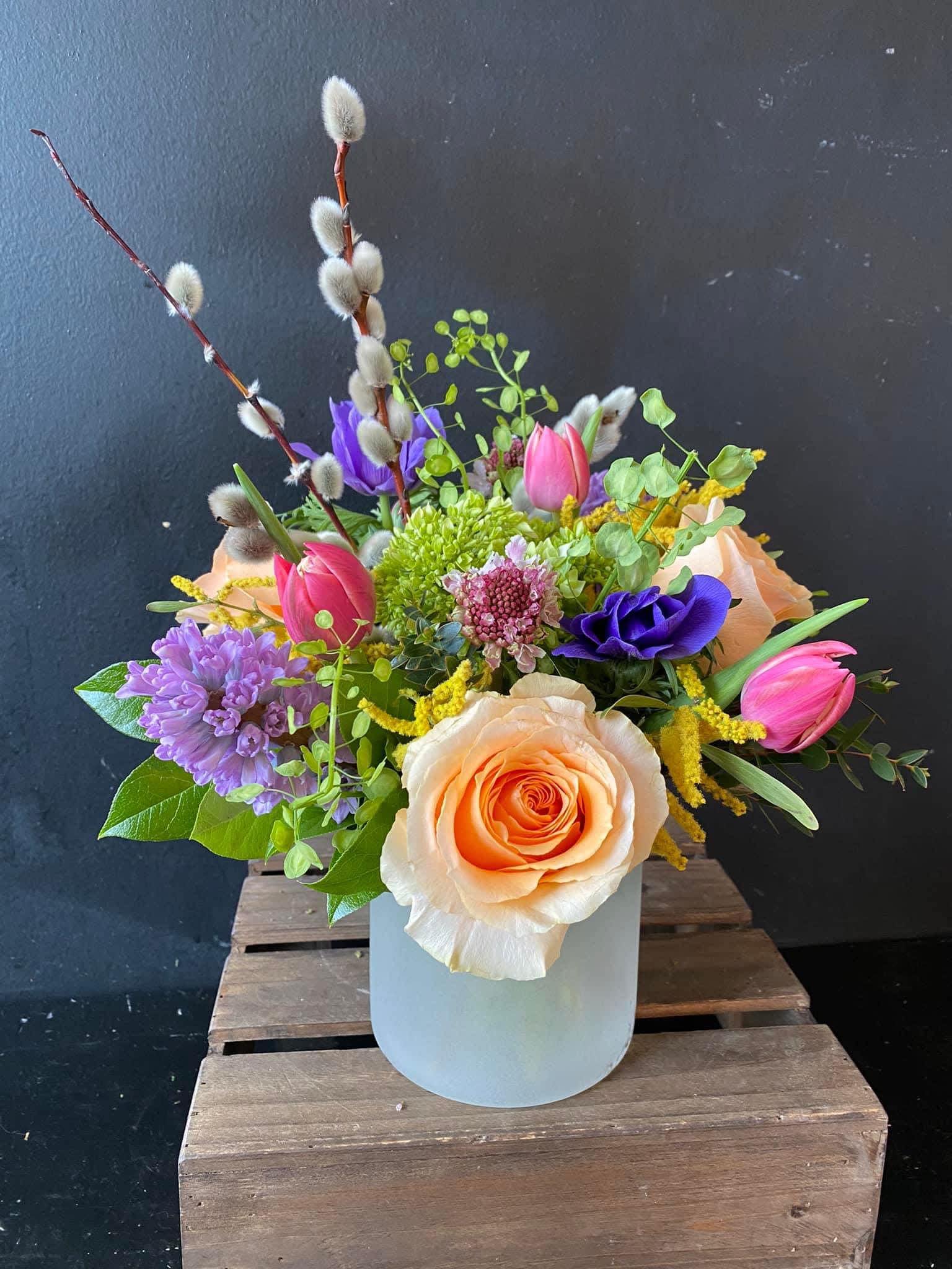 Colorful designer choice - Colorful vase arrangement