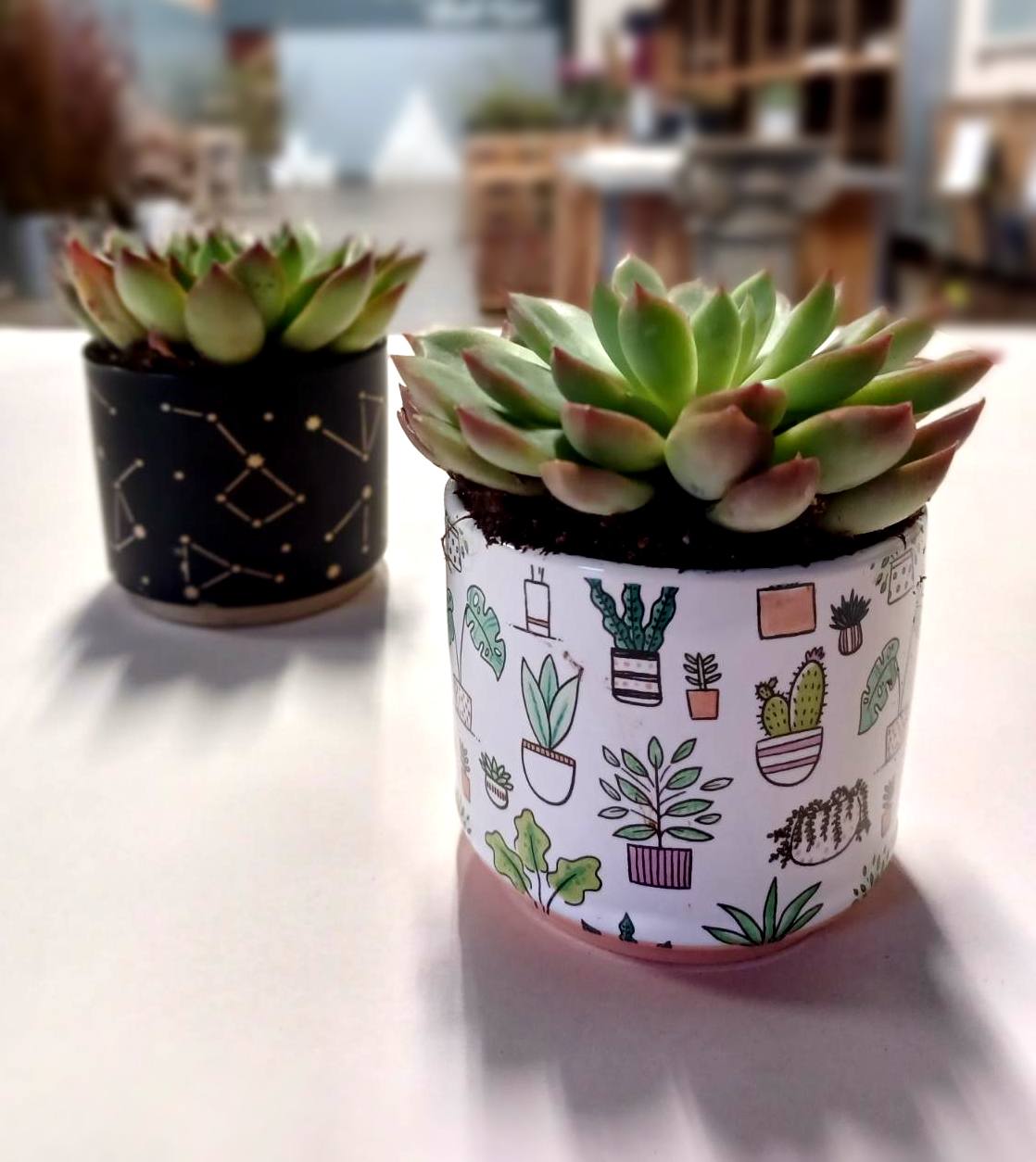 Smily Face Planter Pot Cute Resin Flower Head Planters For Indoor Outdoor Unique Sit Rocking Chair Succulent Pots Gift IdeaI For Mother And Appreciation Christmas With Drainage Hole At