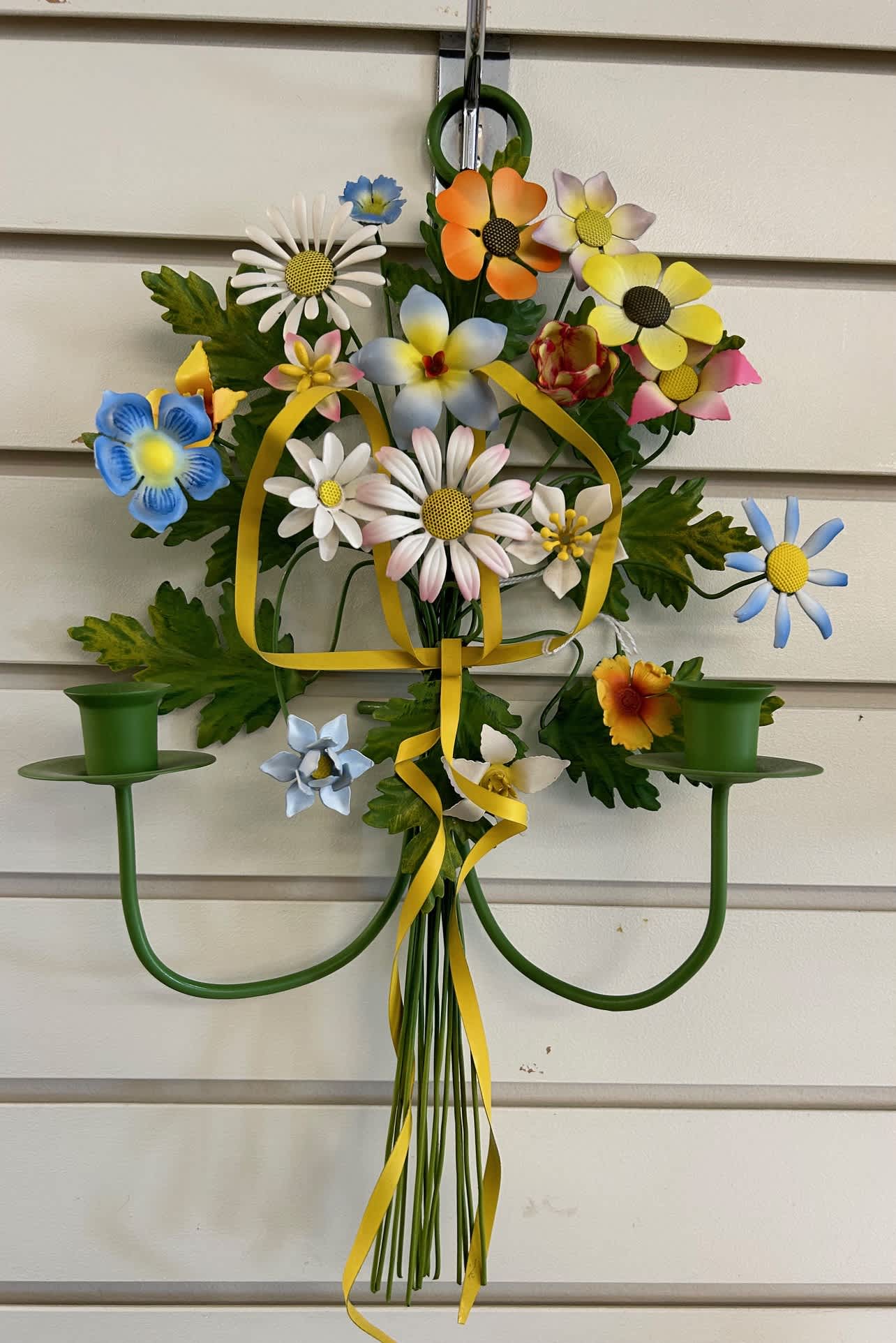 Floral sconce 2025