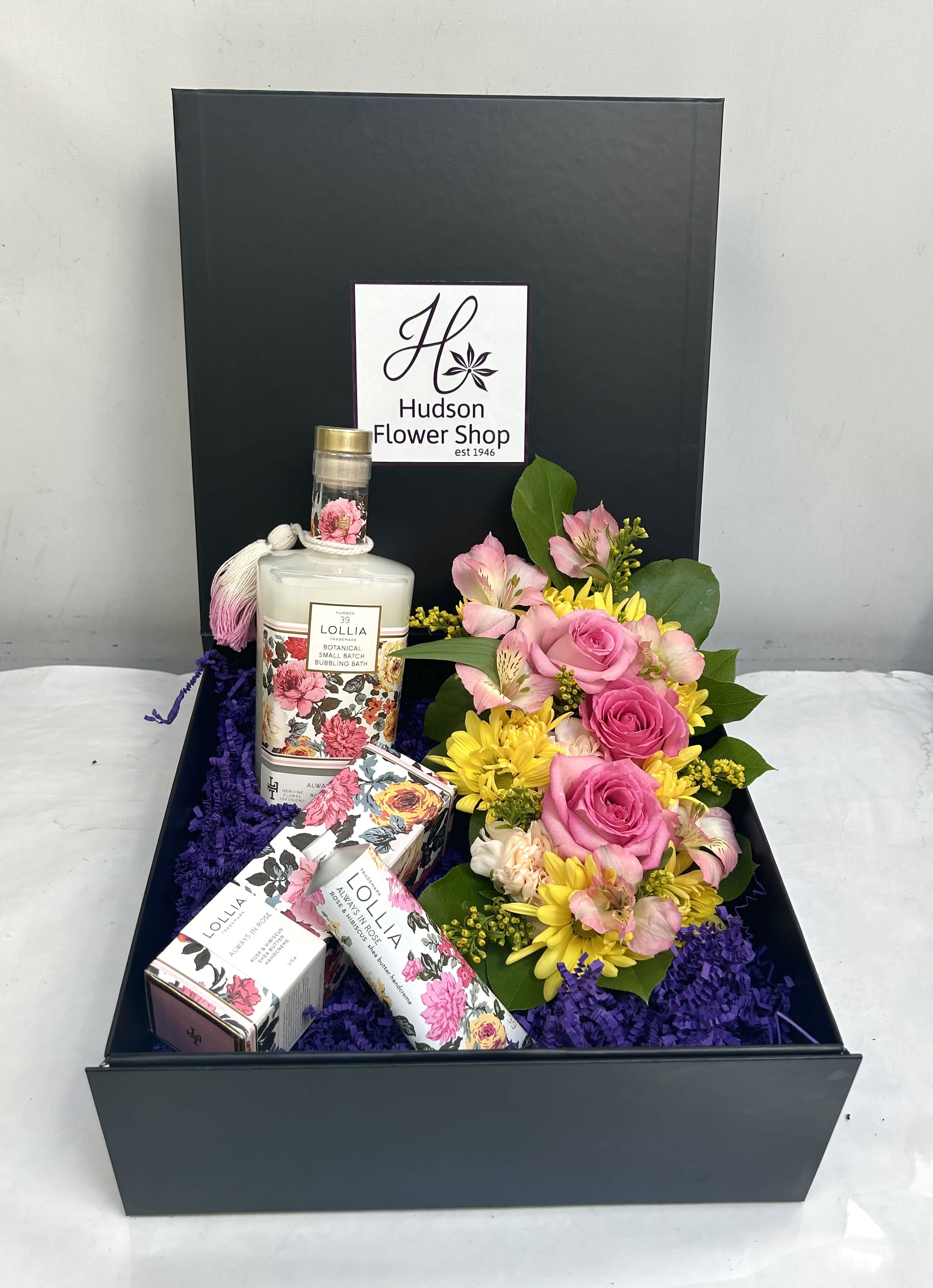Mother's Day - &quot;Always Rose&quot; gift set - What a presentation!  For that one of a kind mom!  Presented in a beutifully wrapped black gift box, includes the &quot;Always Rose&quot; scent from Lollia.  Luxurios bubble bath and lotion set aside a beaituful garden of fresh flowers.  Get your gift set tolday!