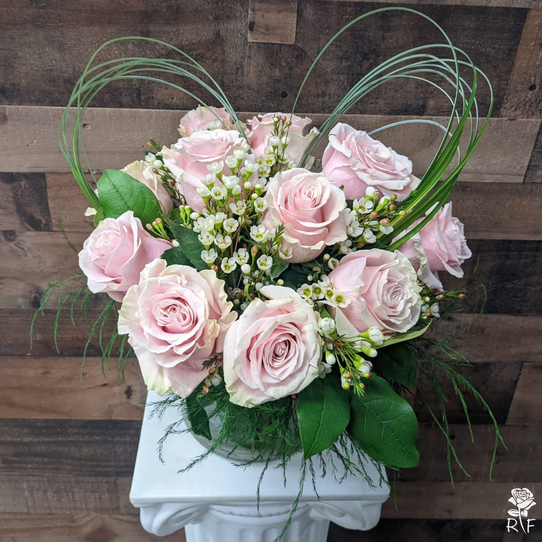 Be My Valentine-Light Pink Dozen - These dozen light pink premium roses with baby's breath are classic! Perfect romantic gift for Valentine's Day or an Anniversary. 