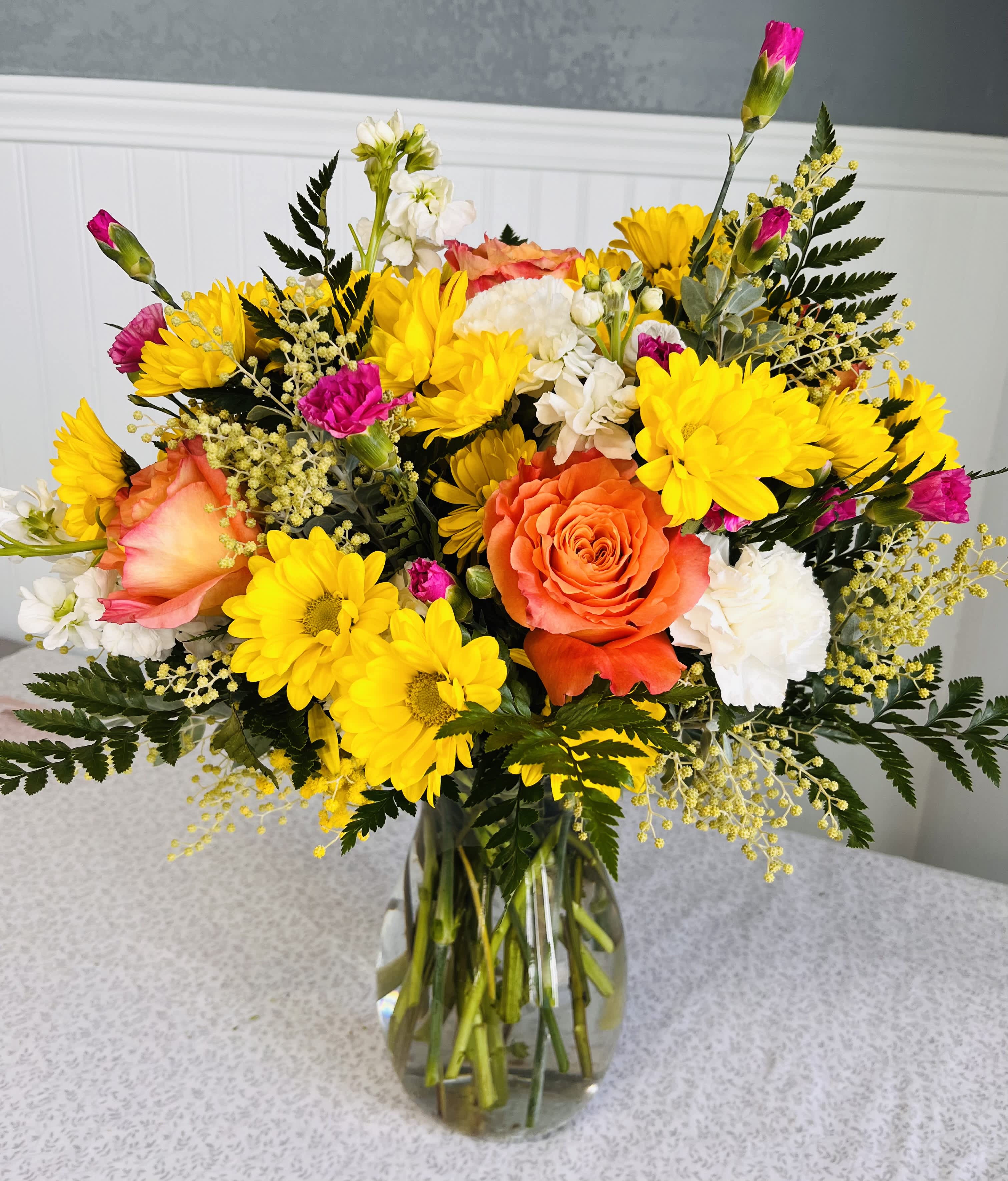 Citrus Twist - Bring a little zest into your life with touches of yellow and orange. Send this to a friend or loved one and brighten their day!