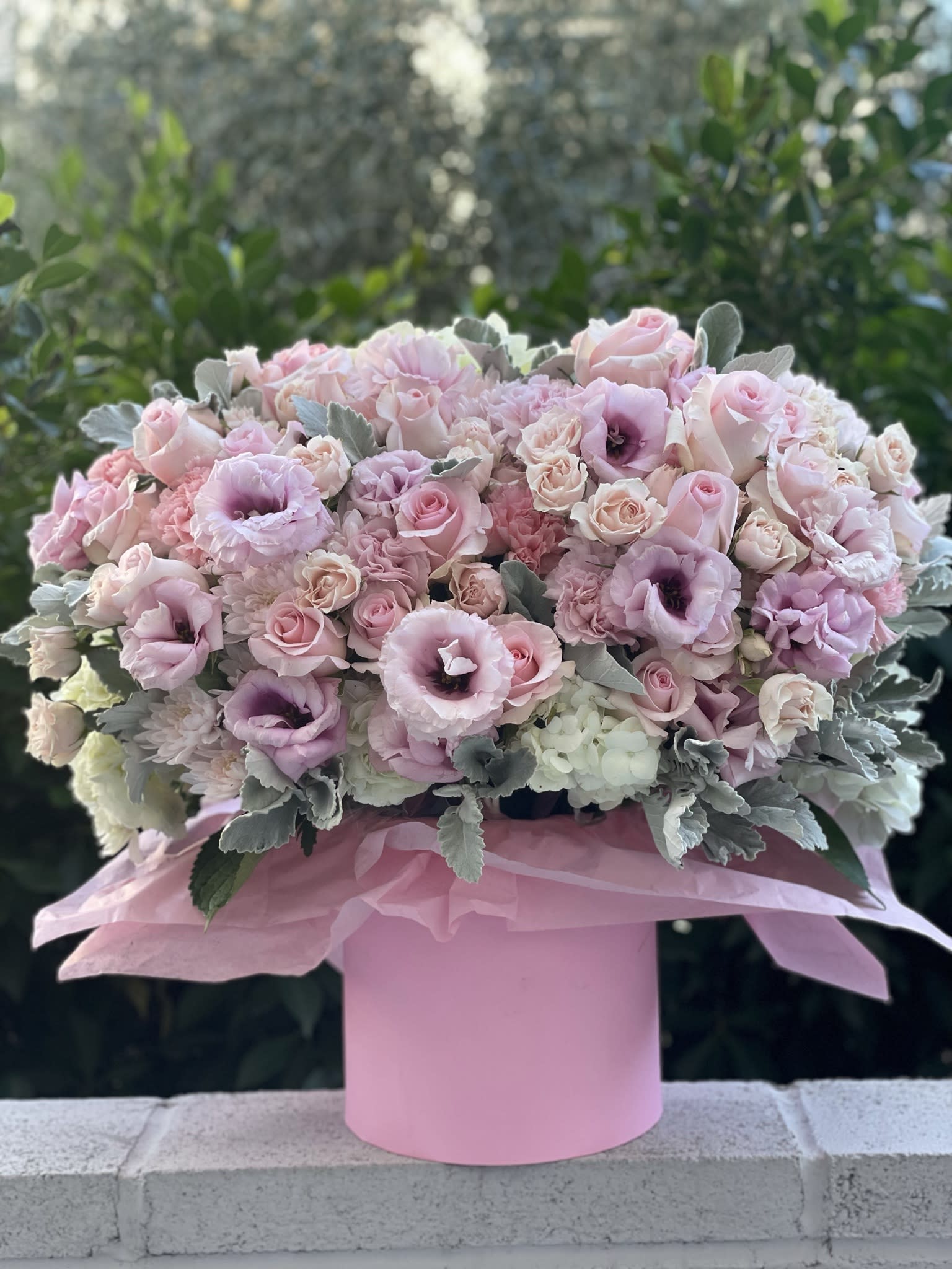 Pink Dream box - Pink box with amazing pink flowers!