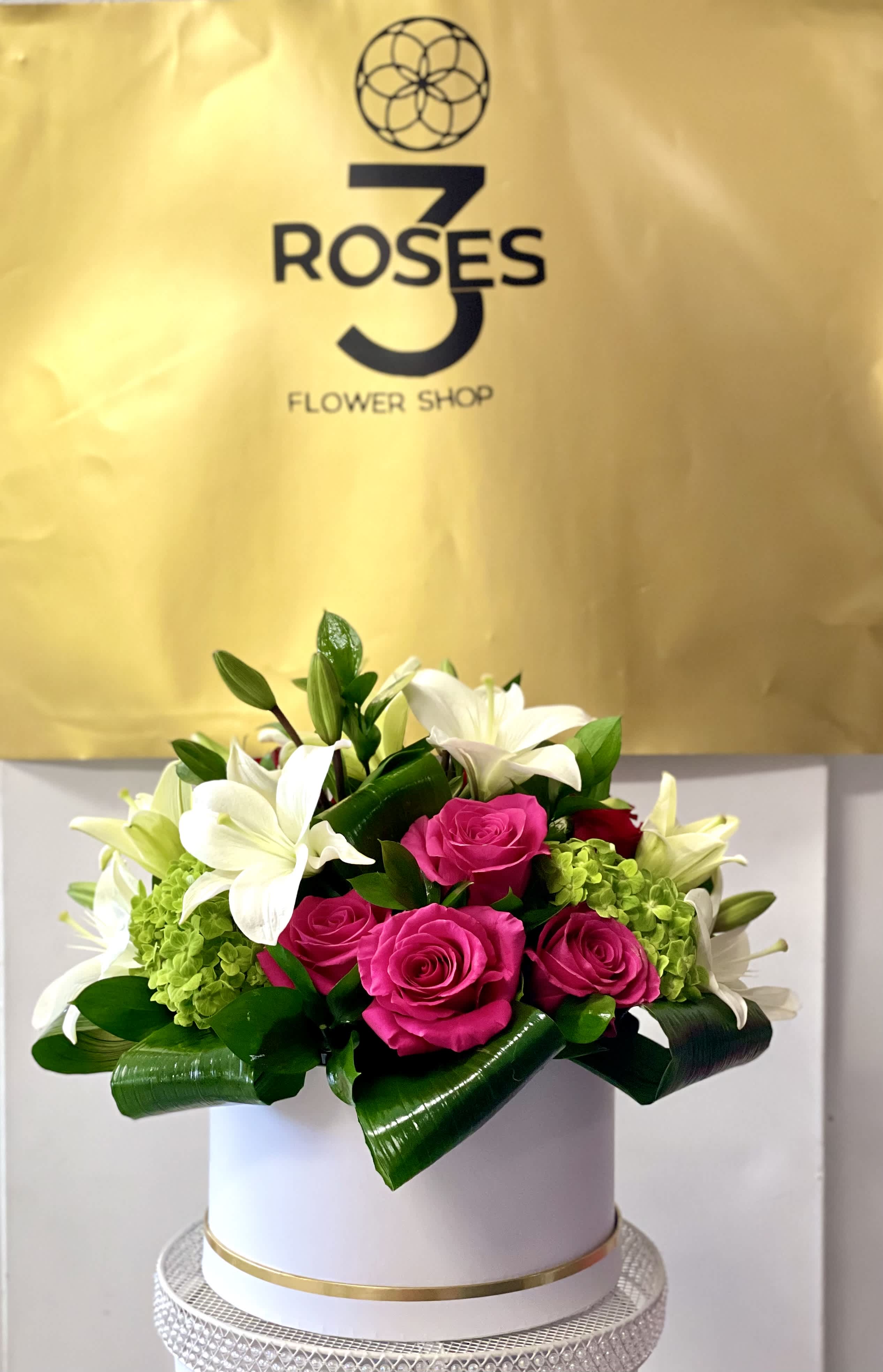 SPRING TIME COLOR ARRANGEMENT - Fancy arrangement for a special person with an option of different color roses. 