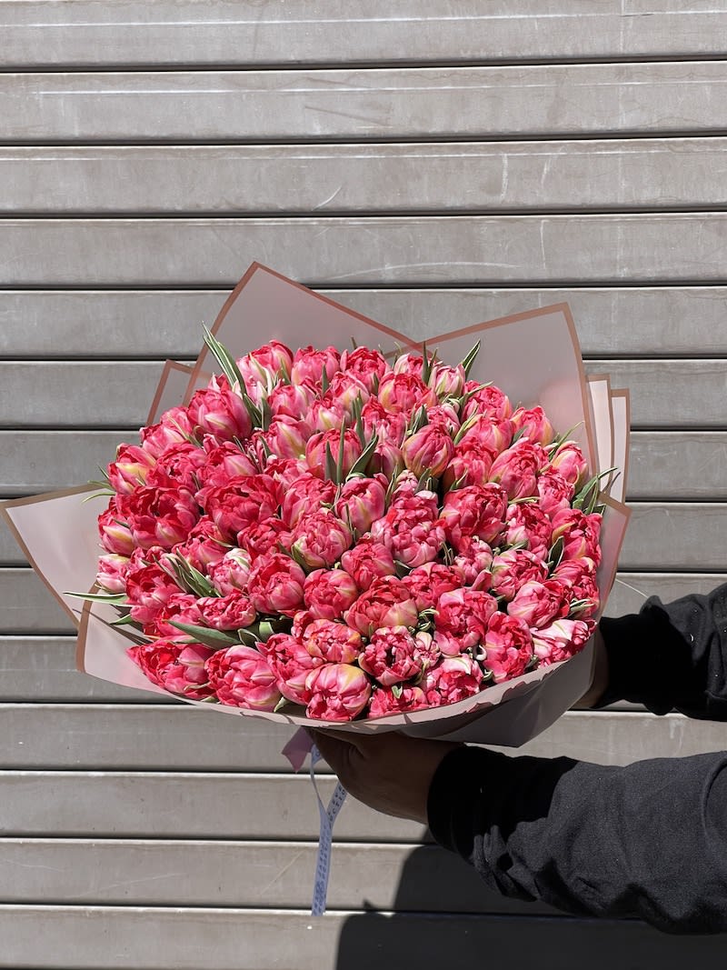  Spring Tulips - Beautiful 60 tulips wrapped.