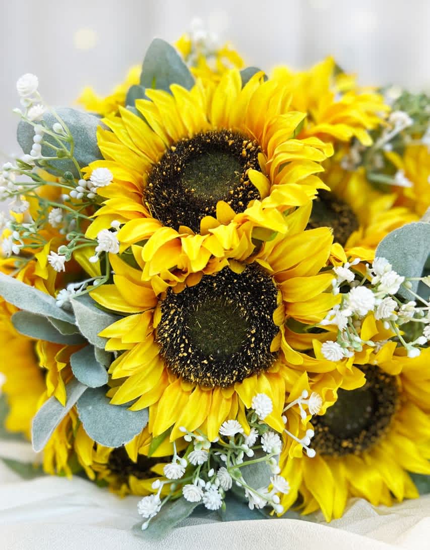 Sunflower Wedding Bouquet - Simple but elegant sunflower bouquet. 