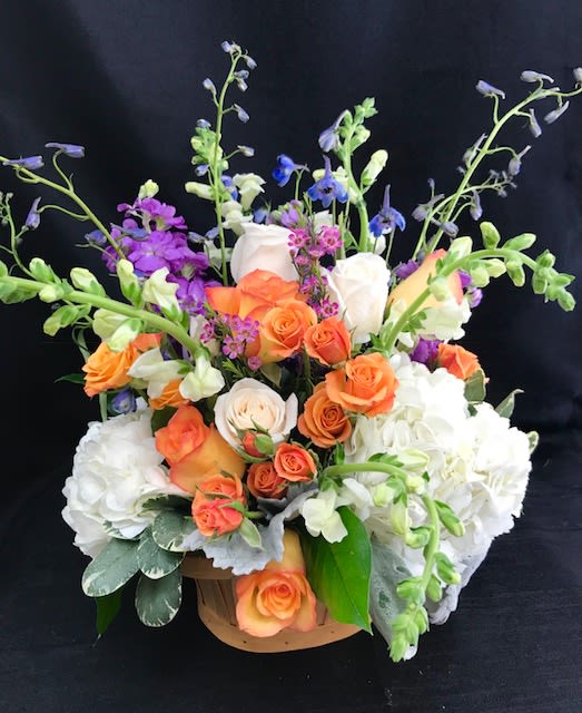 European Garden European Garden - Inspired by European country gardens this captivating flower bouquet has a unique fresh styling your recipient will adore.