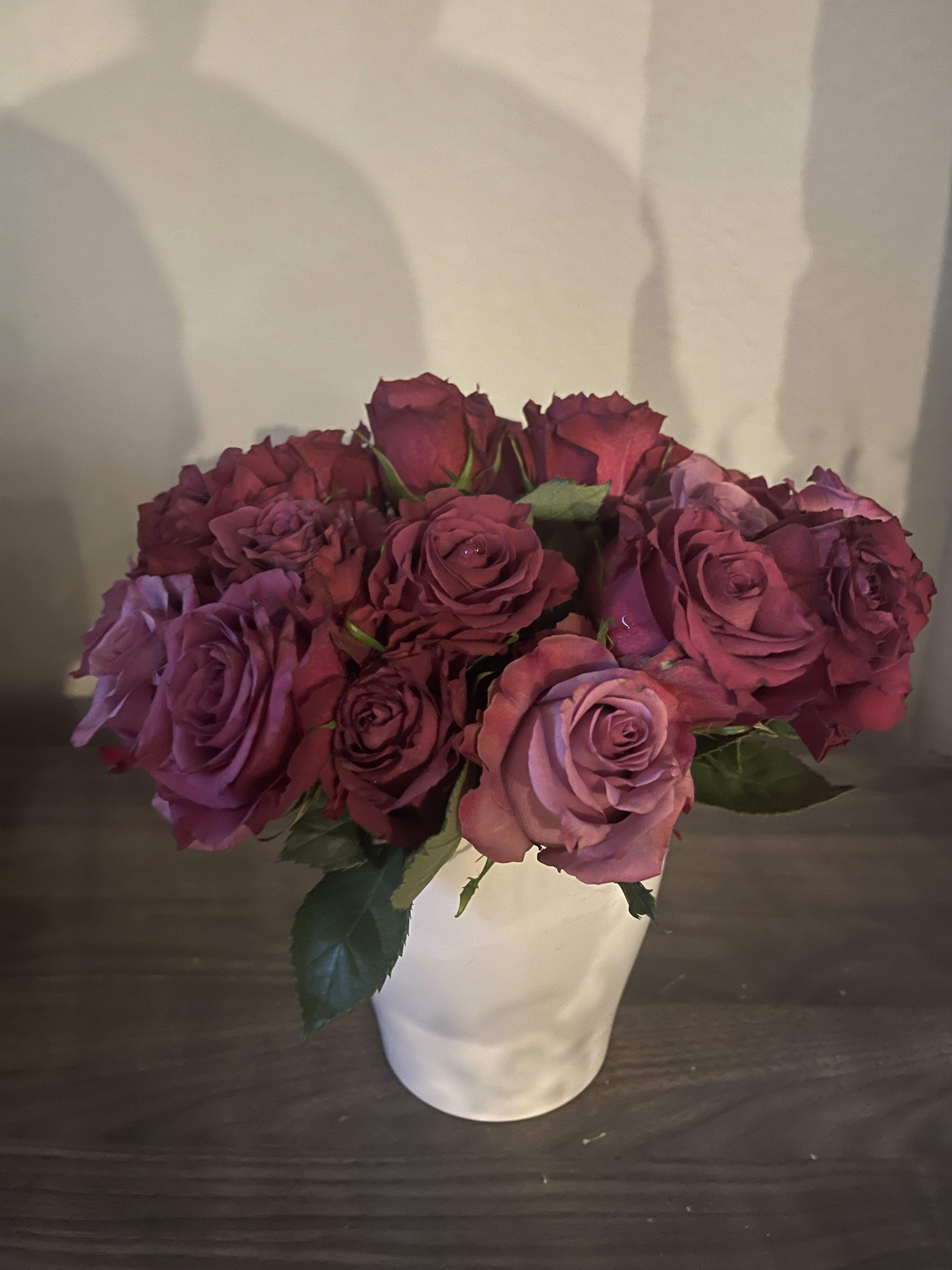 Dark color roses. - We will use the color scheme you see in picture. Dark purple/maroon.  