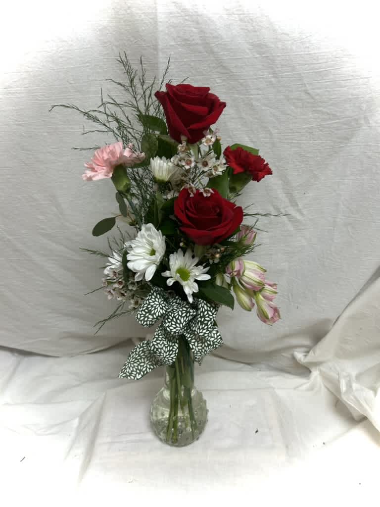 Supreme Bud Vase