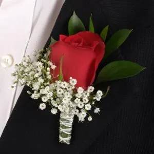 RED ROSE BOUTONNIERE - A classic red boutonnière that compliments any suit. A perfect addition for any prom, formal, or wedding event
