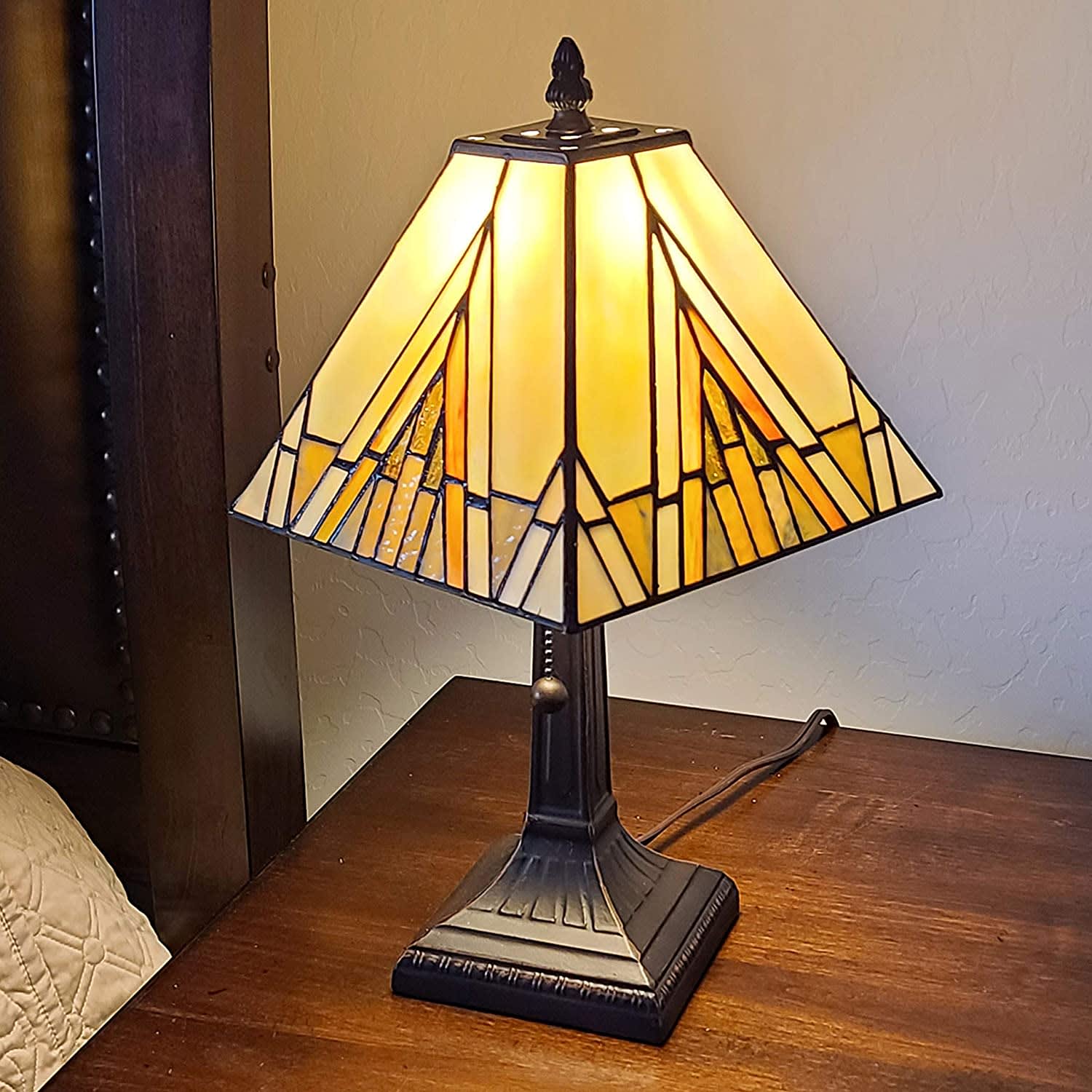 Mission tiffany lamp 2025