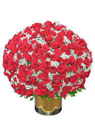 &quot;The 500&quot; Red Long stem Roses - WOW! That's all you have to say. This is a 500 long stem red rose exquisite centerpiece.  